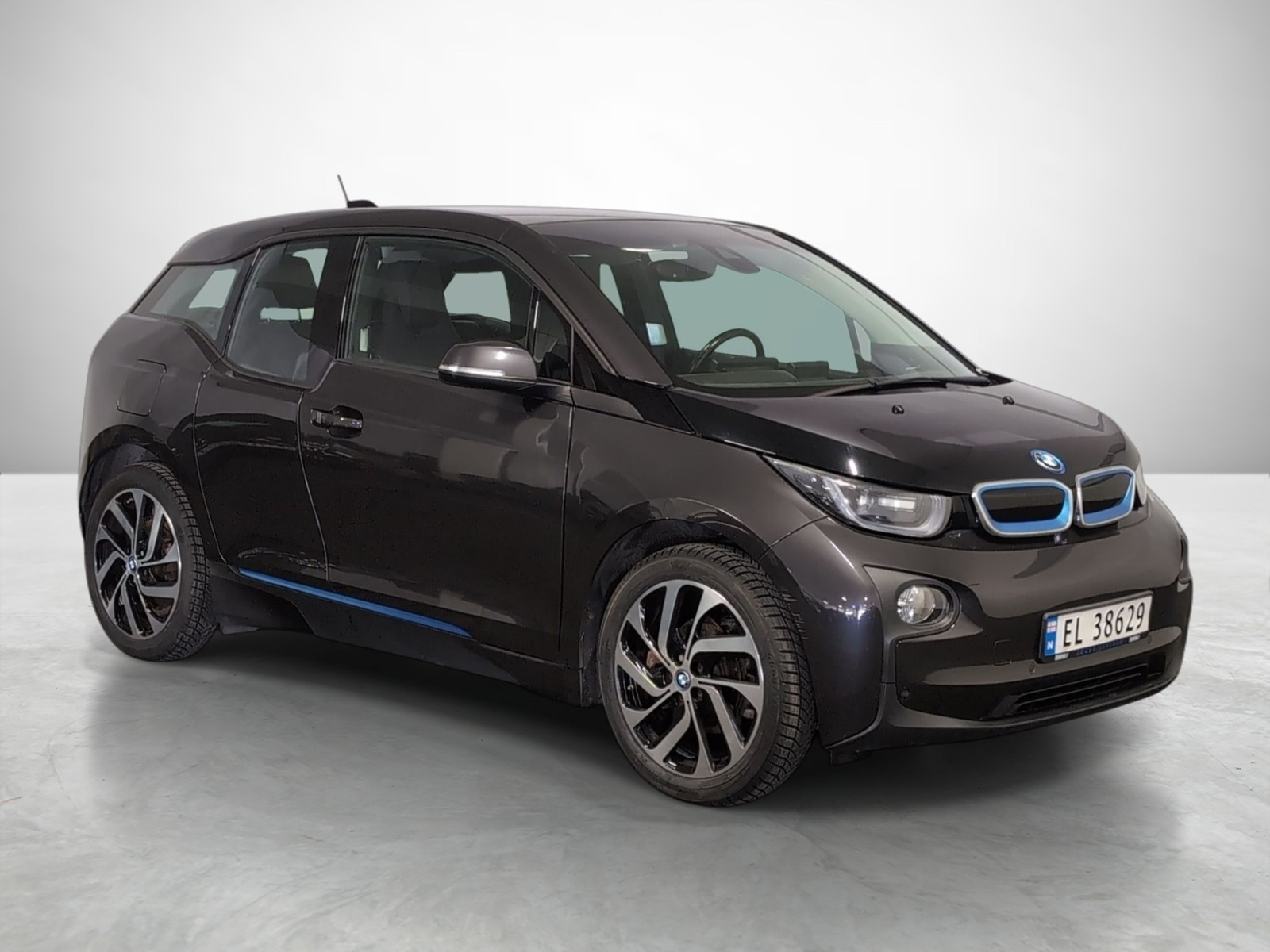 BMW i3 EU-10.2026/2WD/EL/170HK/RYGGEKAMERA++ 3