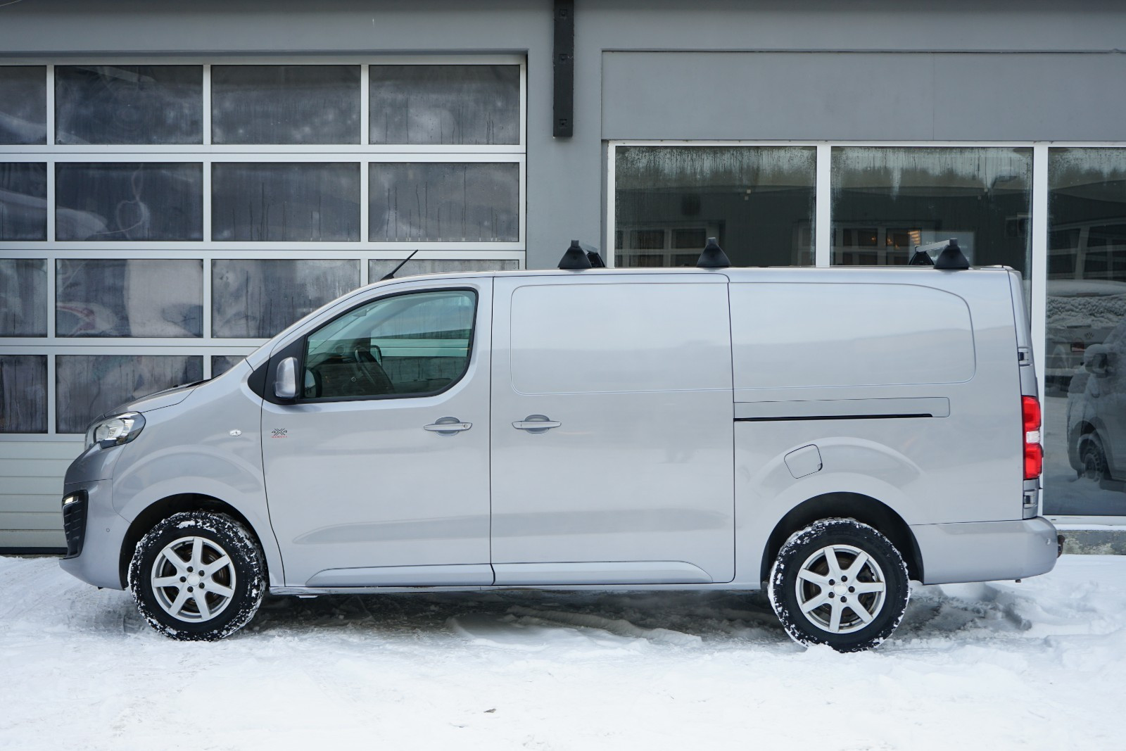 Peugeot Expert 2,0 /4X4/150Hk/L3/2xwebasto/Kamera/Bakdører/Ny reg.reim 2