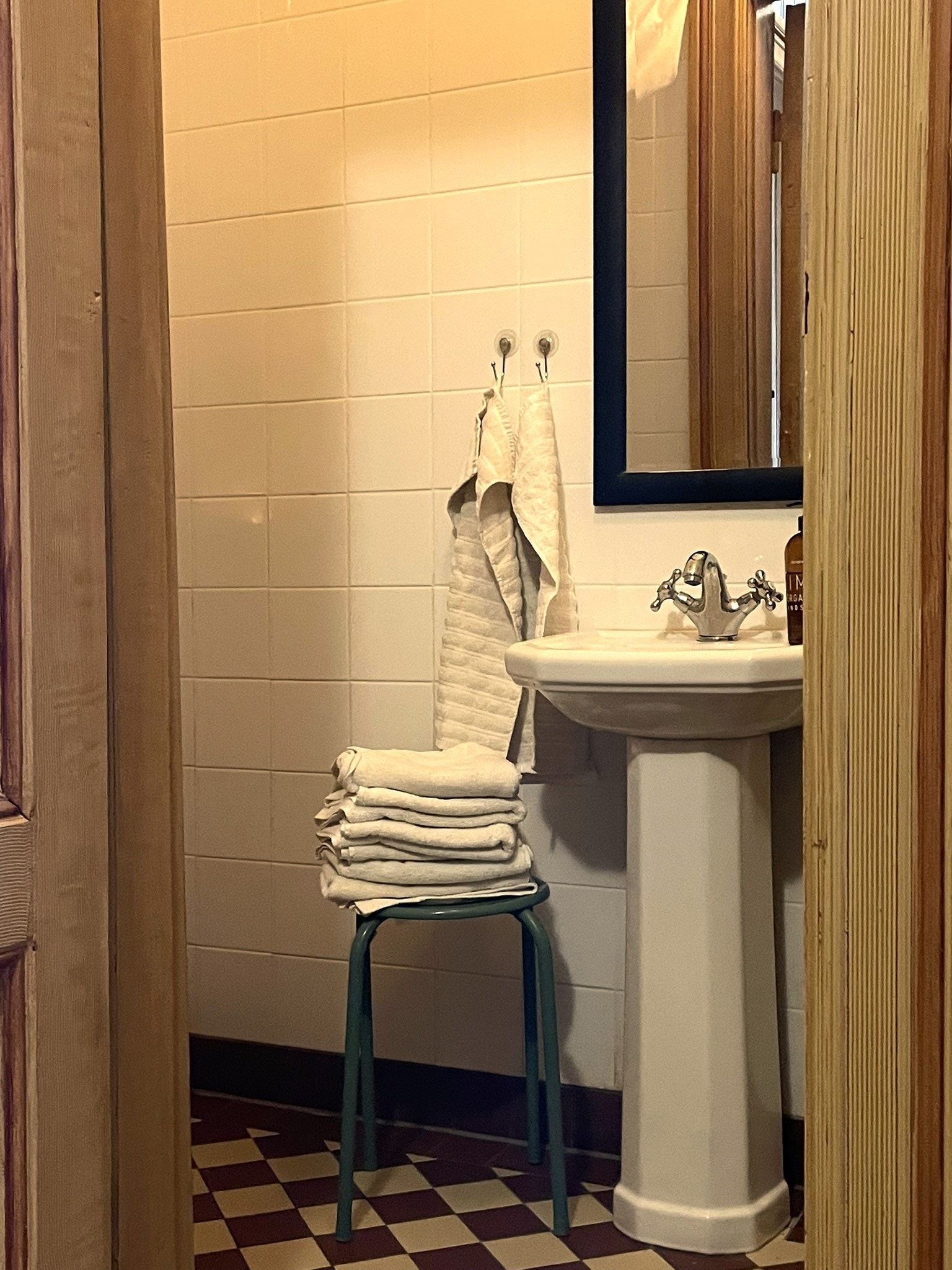 Bad med dusj og wc Galleribilde