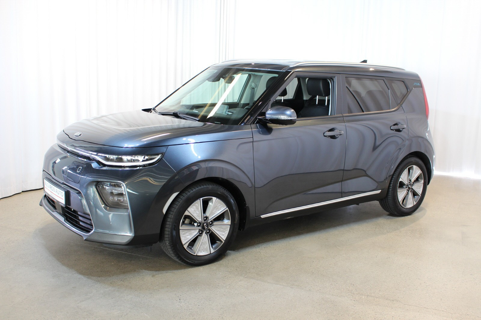 Kia e-Soul 64 kWt Exclusive SKINN-KAMERA-HUD-KROK-HARMAN KARDON 3