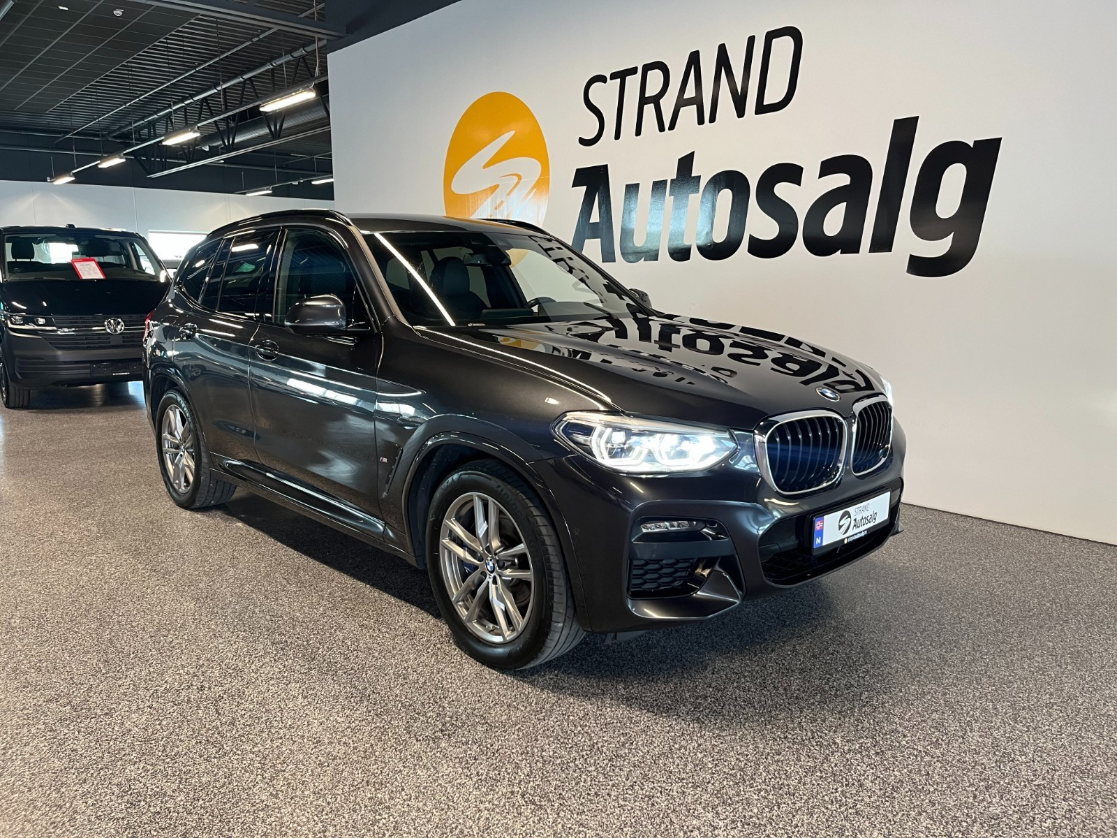 BMW X3 xDrive30e 292hk M Sport AdaptivCruise Skinn Nybilgarant 2