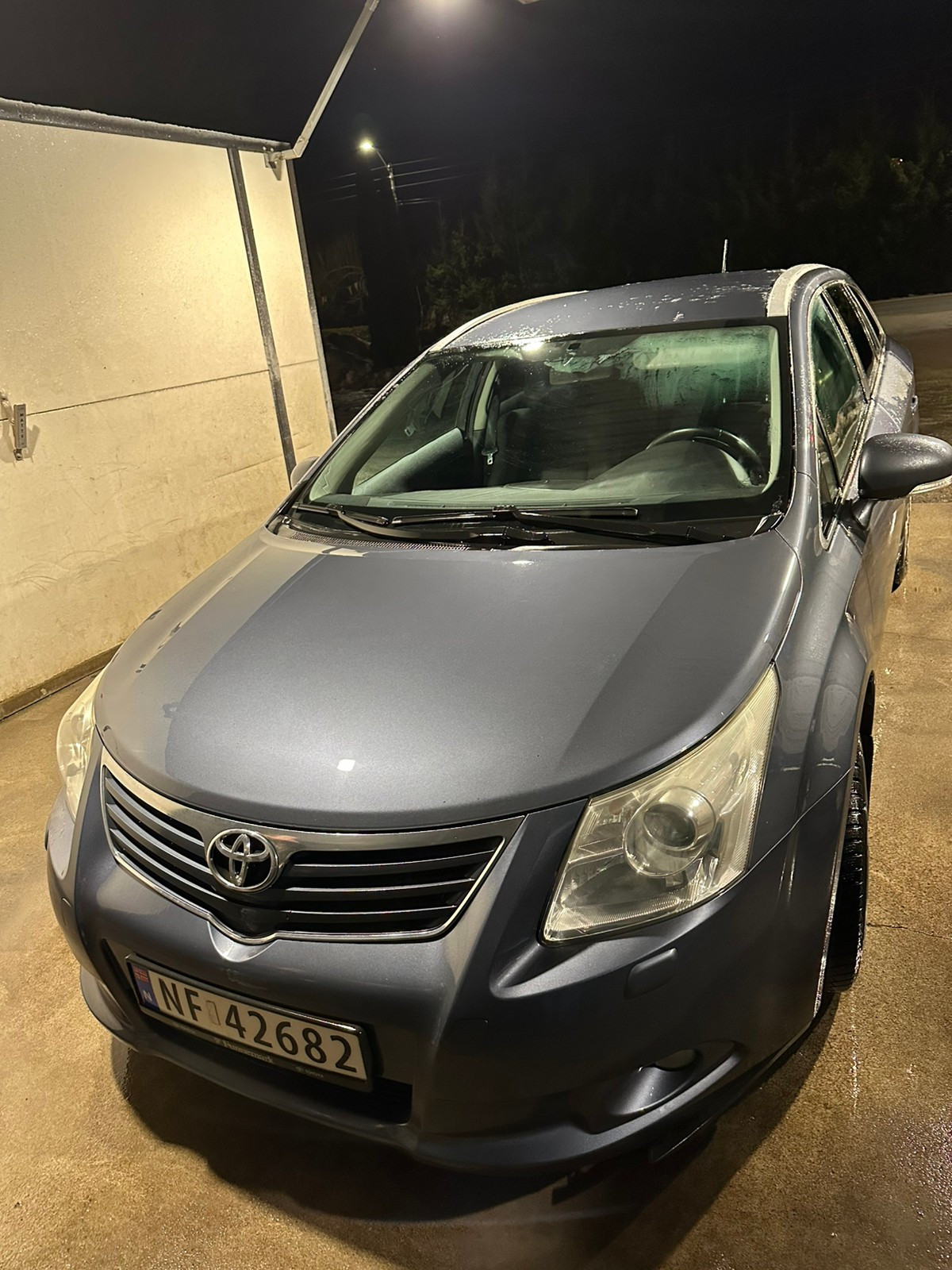 Toyota Avensis 2,0 D-4D DPF 126hk Advance NaviTech 2