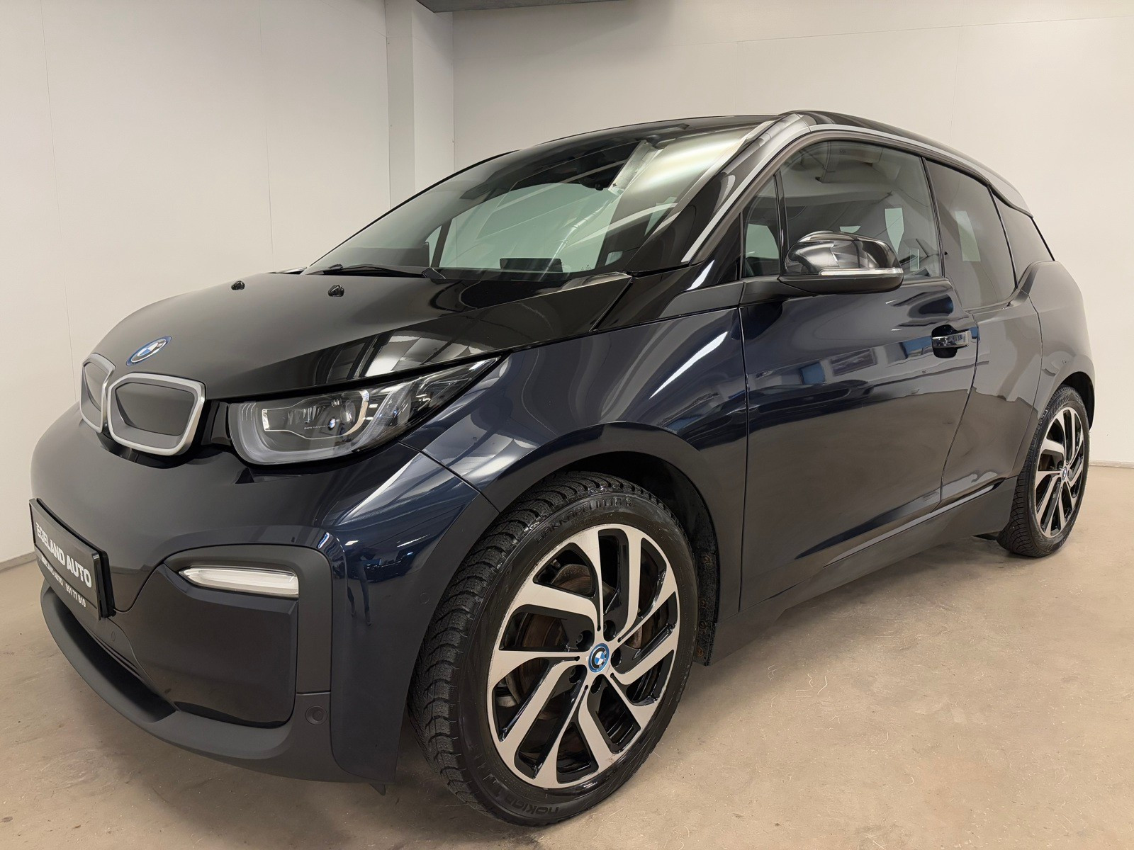 BMW i3 120Ah Fully Charged Skinn, Soltak,HiFi, Adaptiv-Cruise 2
