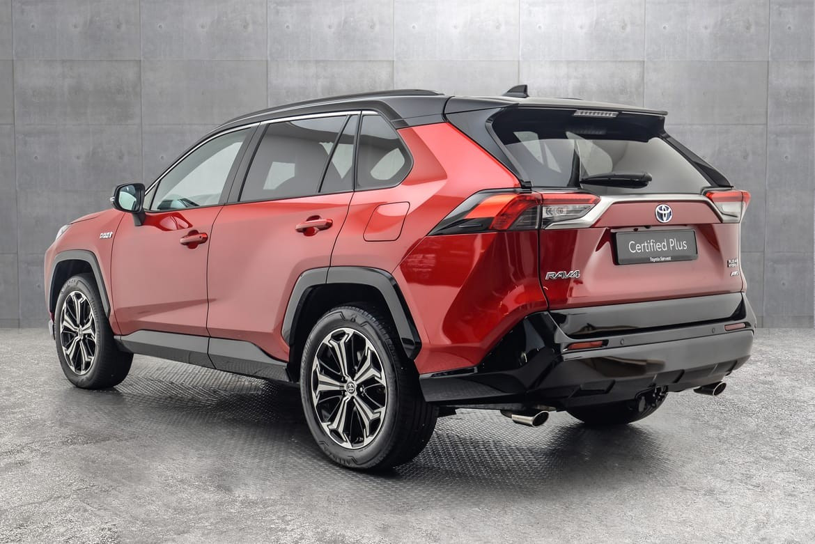 Toyota RAV4 Plug-in Hybrid 2.5 Bensin PH Automat AWD-i Executive Bitone 3