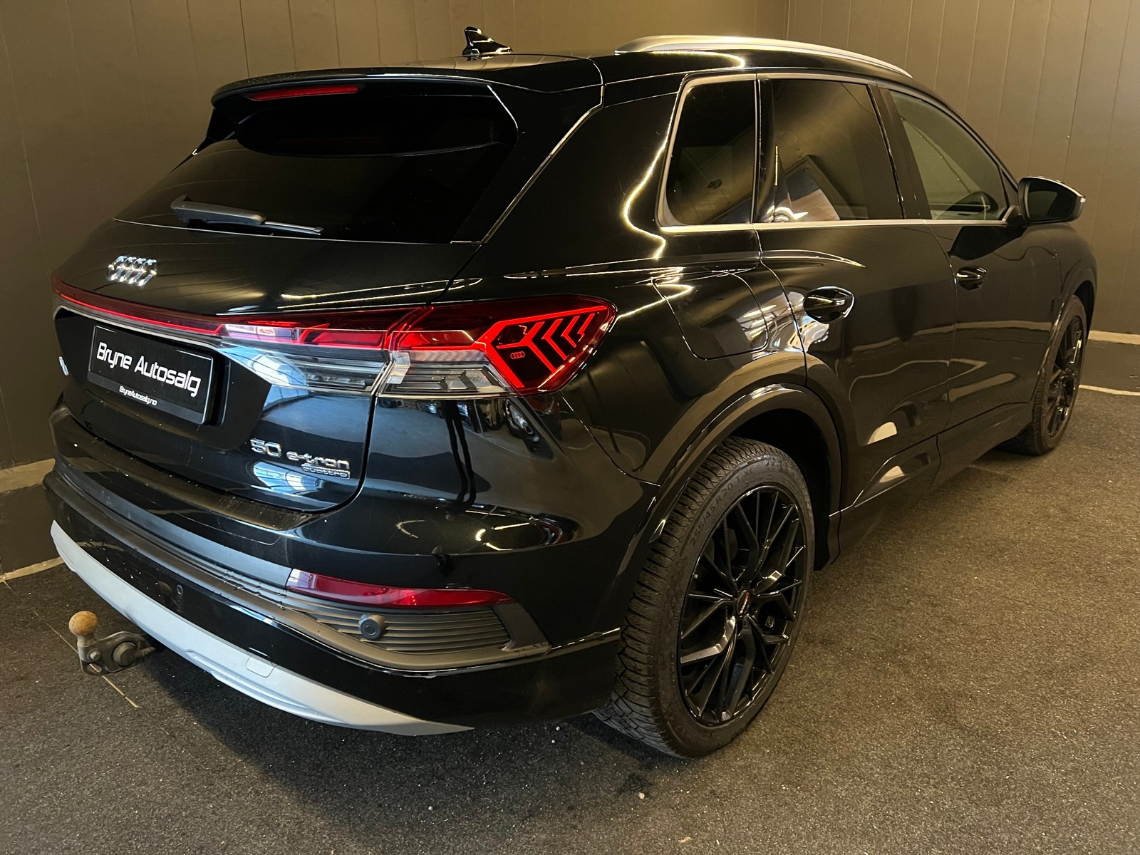 Audi Q4 e-tron 50 QUATTRO,SONOS/KAMERA/SKINN/KROK/NAVI/ACC/NORSK BIL++ 2