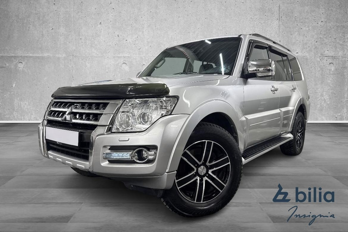 Mitsubishi Pajero El Skinn/Xenon/Ryggekamera/Rockford/Cruise
