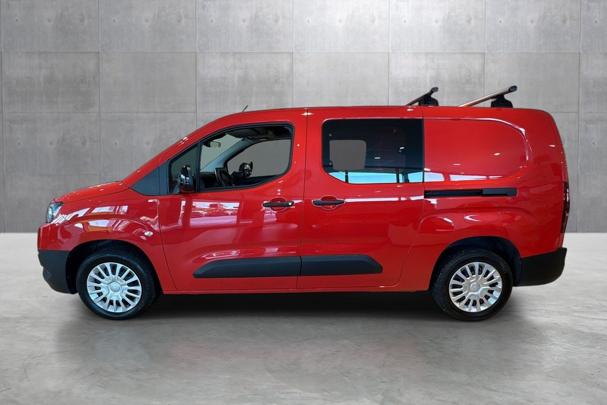 Toyota Proace City 1,5 D 130 Comfort L2 Fleet Colour aut BRUKTBILKAMPANJE 3