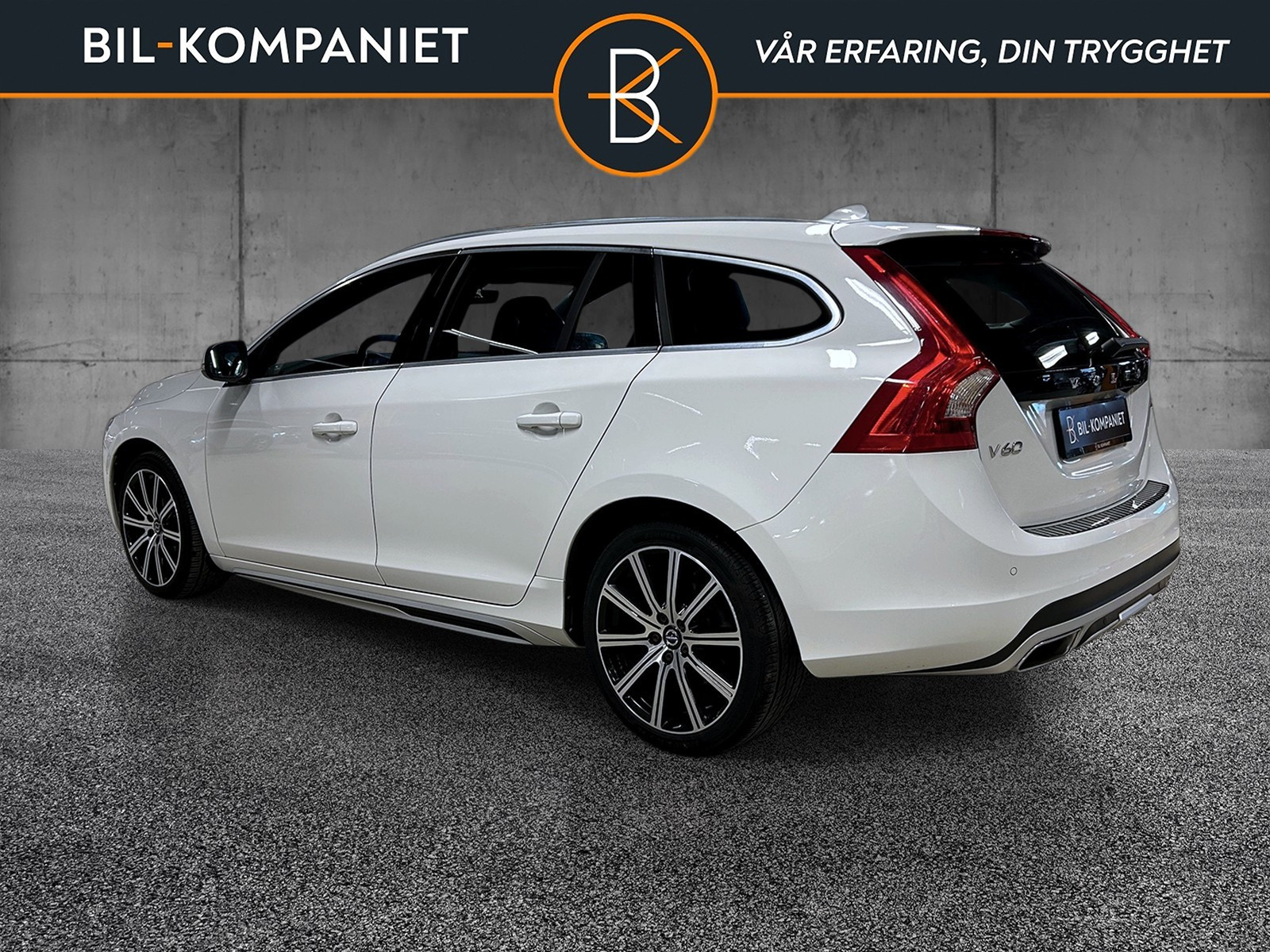 Volvo V60 2.0 D2 120hk AT Summum | Kamera | VOC | EU 01/27 3