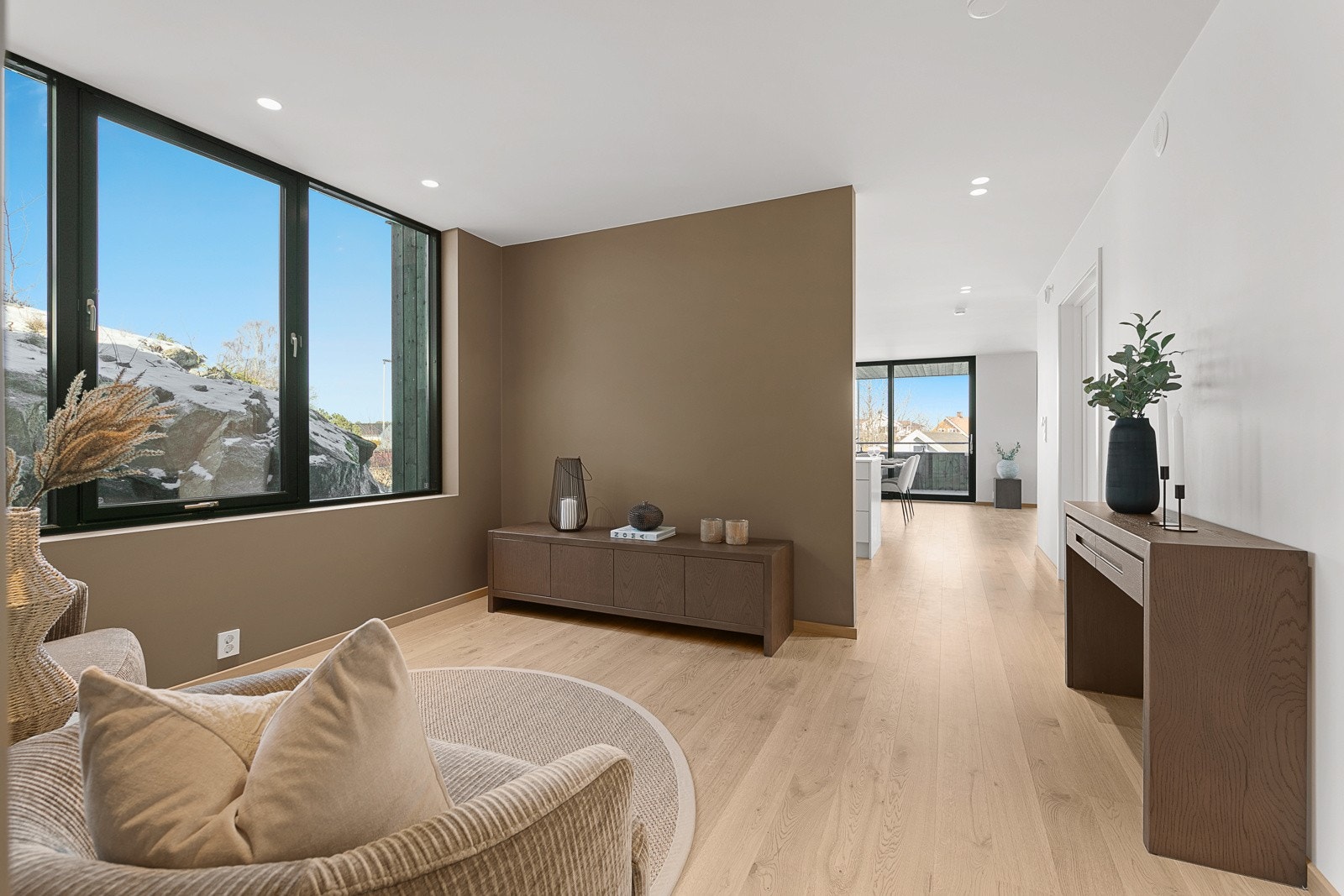 TV-Stue som med enkle grep kan deles av til et ekstra soverom. Galleribilde