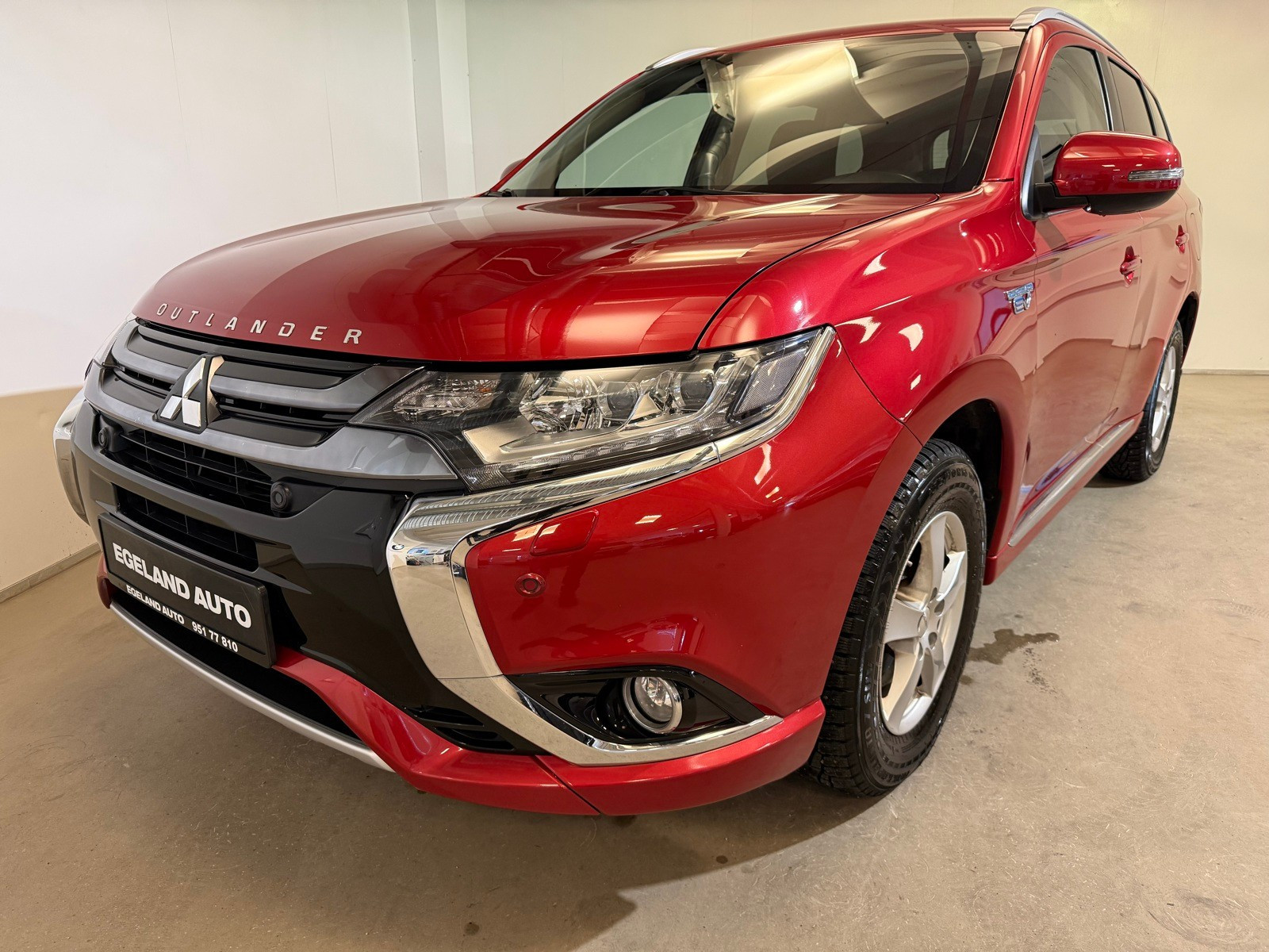 Mitsubishi Outlander PHEV S-AWD 202HK * ACC * Ryggekamera * Keyless * 18" ++ 2