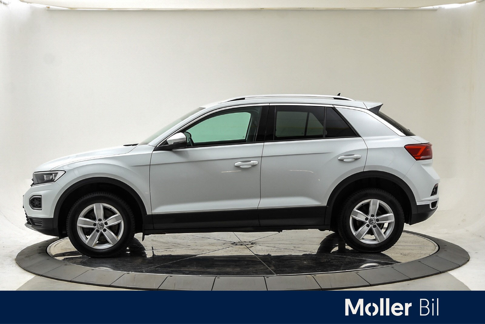 Volkswagen T-Roc 1.5TSI 150hk Design DSG Krok/Webasto/Kamera/ LED/ACC 3