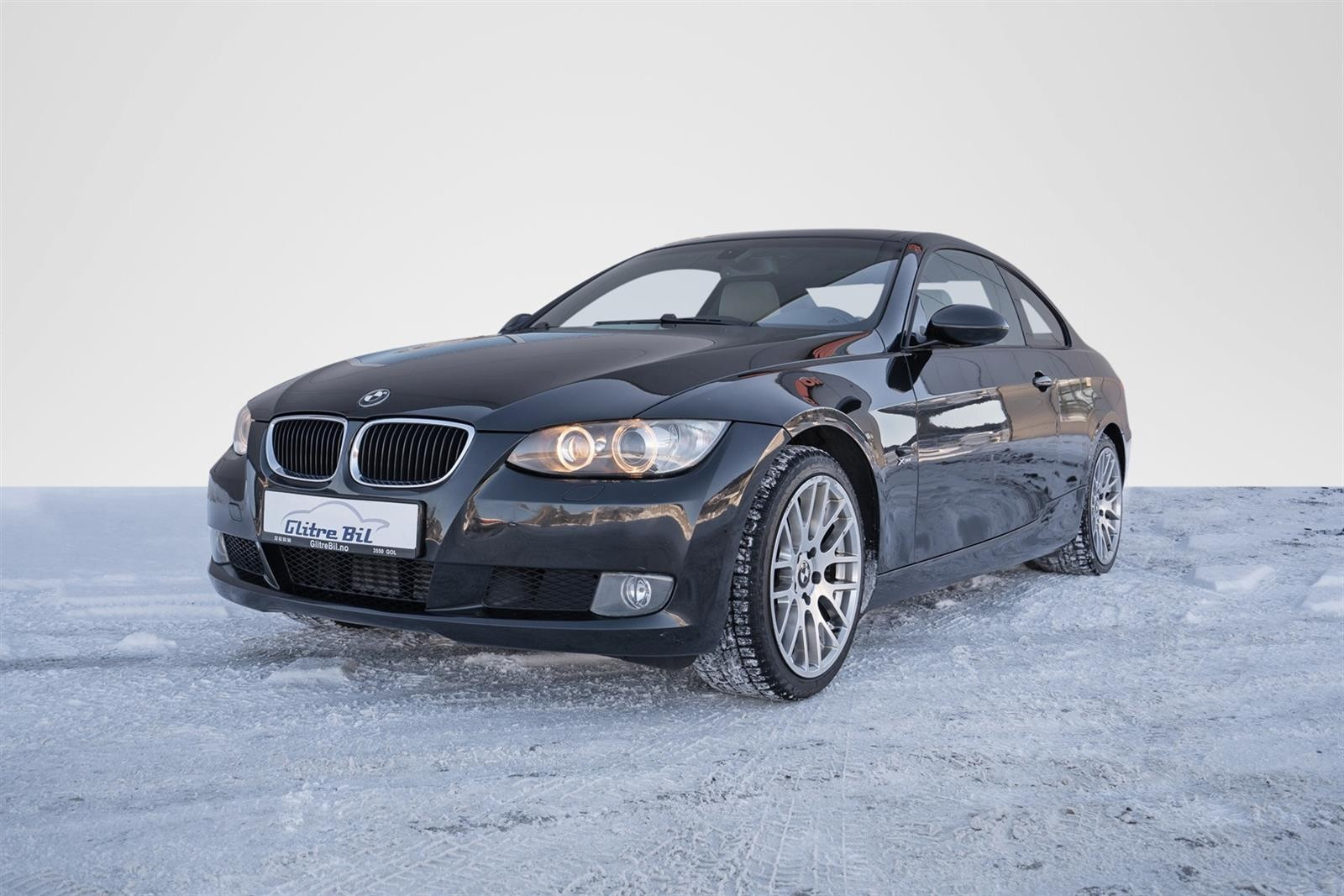 BMW 3-serie 320 d xDrive Coupe Automat|Skinn|Cruise|Soltak++ 2