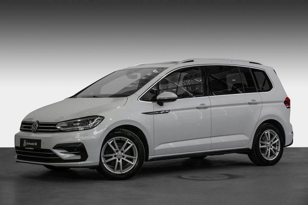 Volkswagen Touran 150HK / R-LINE / 7-SETER / WEBASTO / SKINN / NAVI/ KROK 3