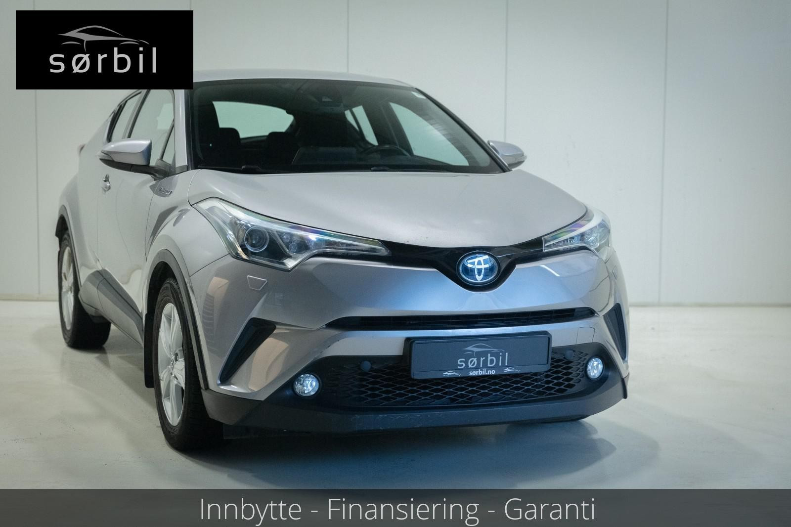 Toyota C-HR 1,8 Hybrid 122hk/12 mnd garanti/Kamera/Ny service og EU
