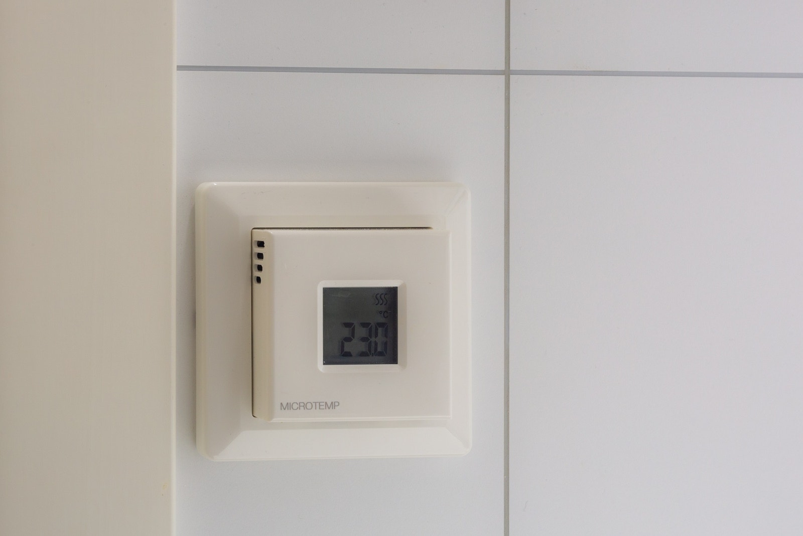 Varme i golv og temp bryter Galleribilde