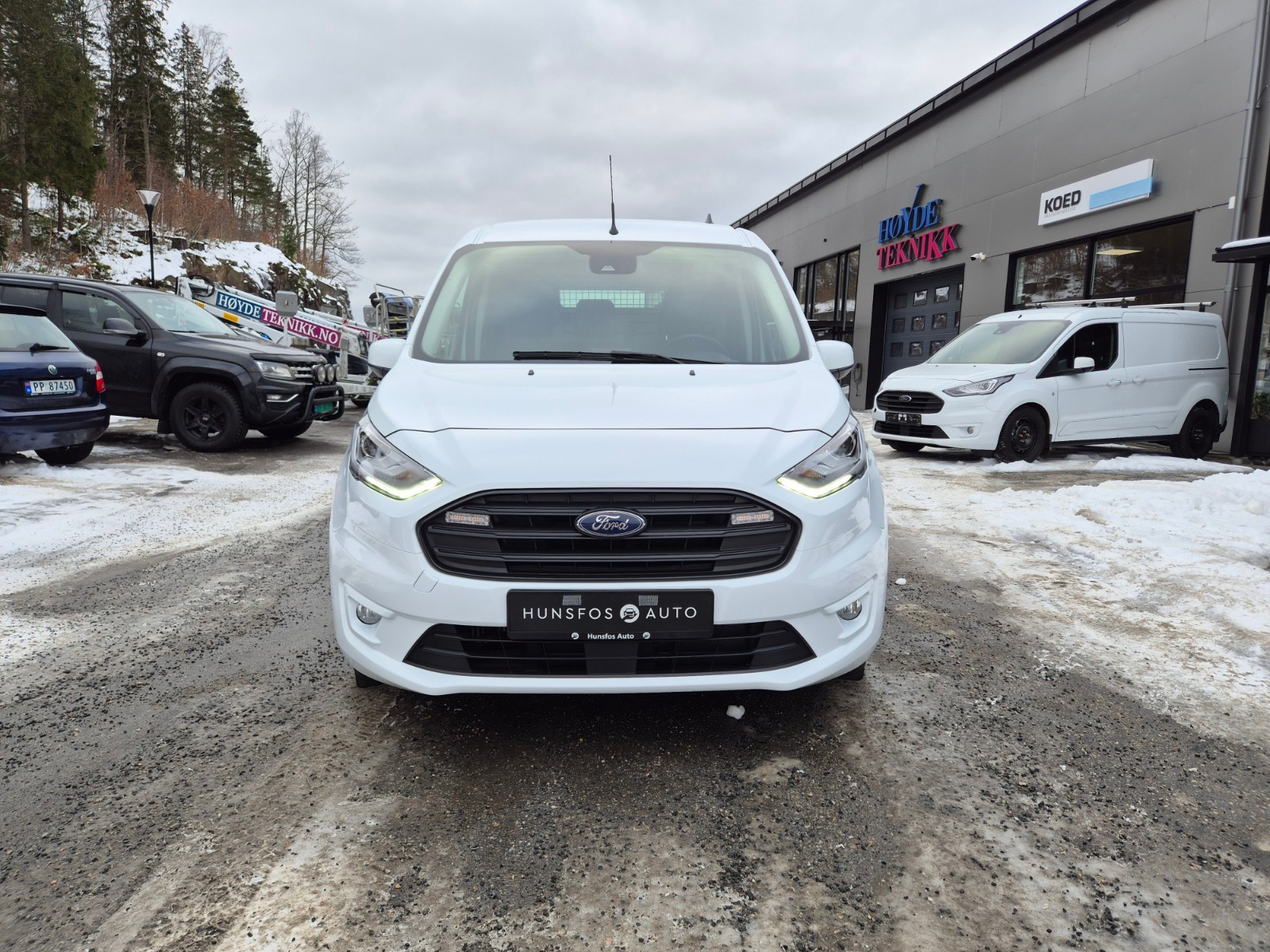 Ford Transit Connect 1.5 TDCI 100HP-L2 PROFF+Aut-3seter-Innredning-Varsellys 2