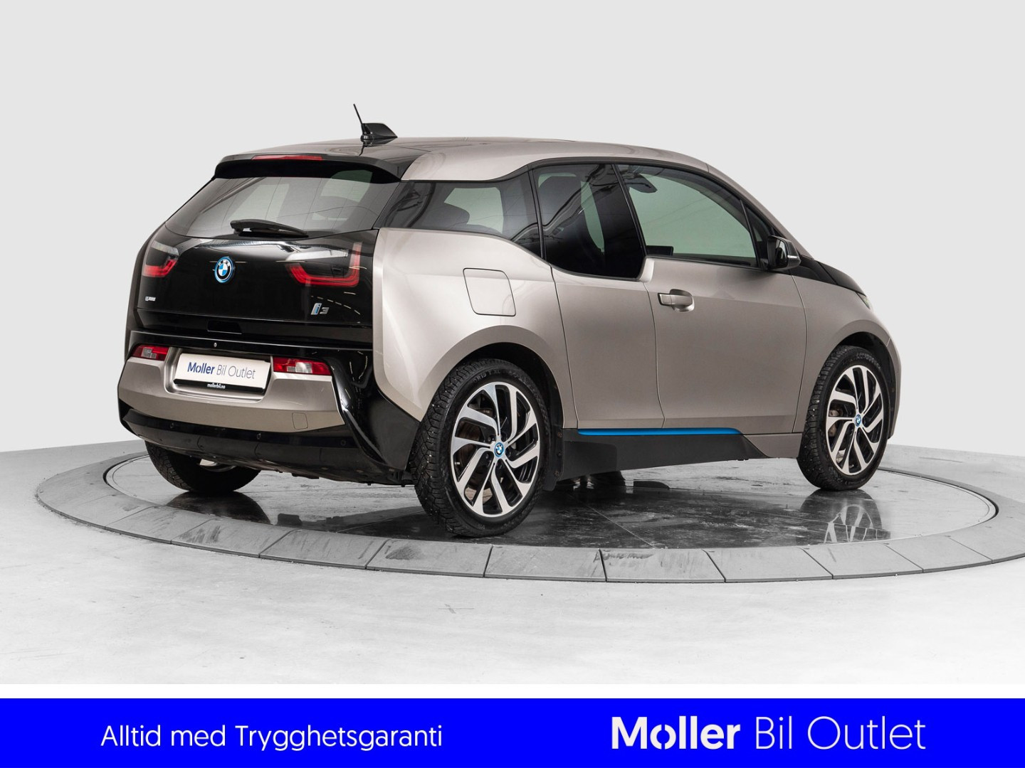 BMW i3 Fully charged Ryggekamera / Pano / ACC / Skinn / H&K 94 2