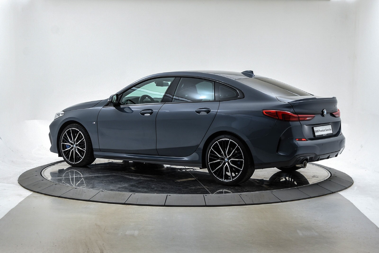 BMW 2-serie 218i Coupé aut 19", M-Pakke, HeadUP, HiFi, LED, Navi++ 3