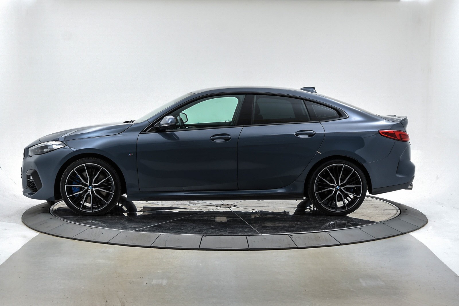 BMW 2-serie 218i Coupé aut 19", M-Pakke, HeadUP, HiFi, LED, Navi++ 2