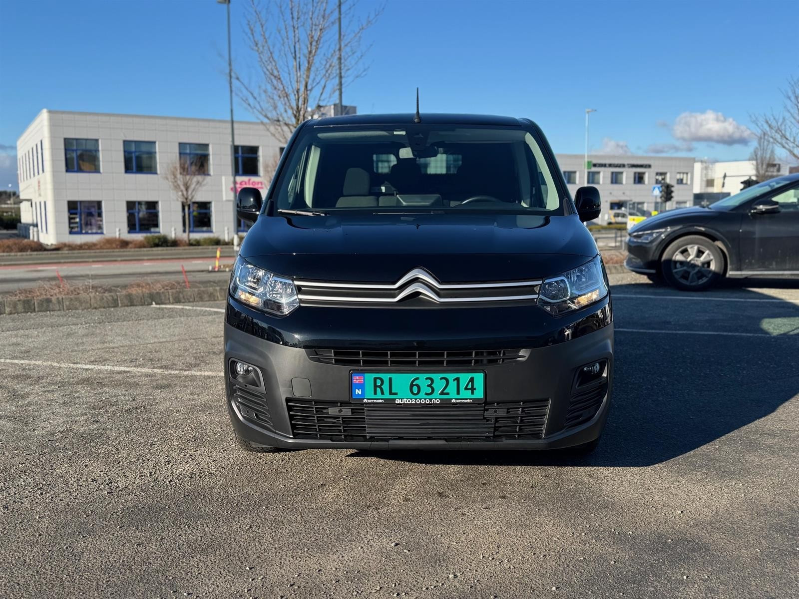 Citroen Berlingo 1.5 BlueHDi Proff L2 130hk AUT LANG UTGV,3 SETER, 2