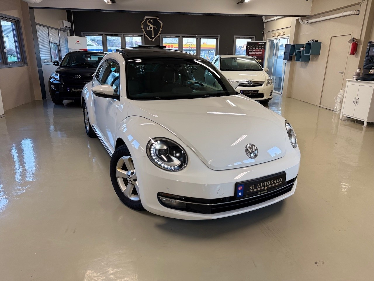 Volkswagen Beetle 1.2 Bensin 105hk/Ny-servie/02.27/Isofix/AUX 3