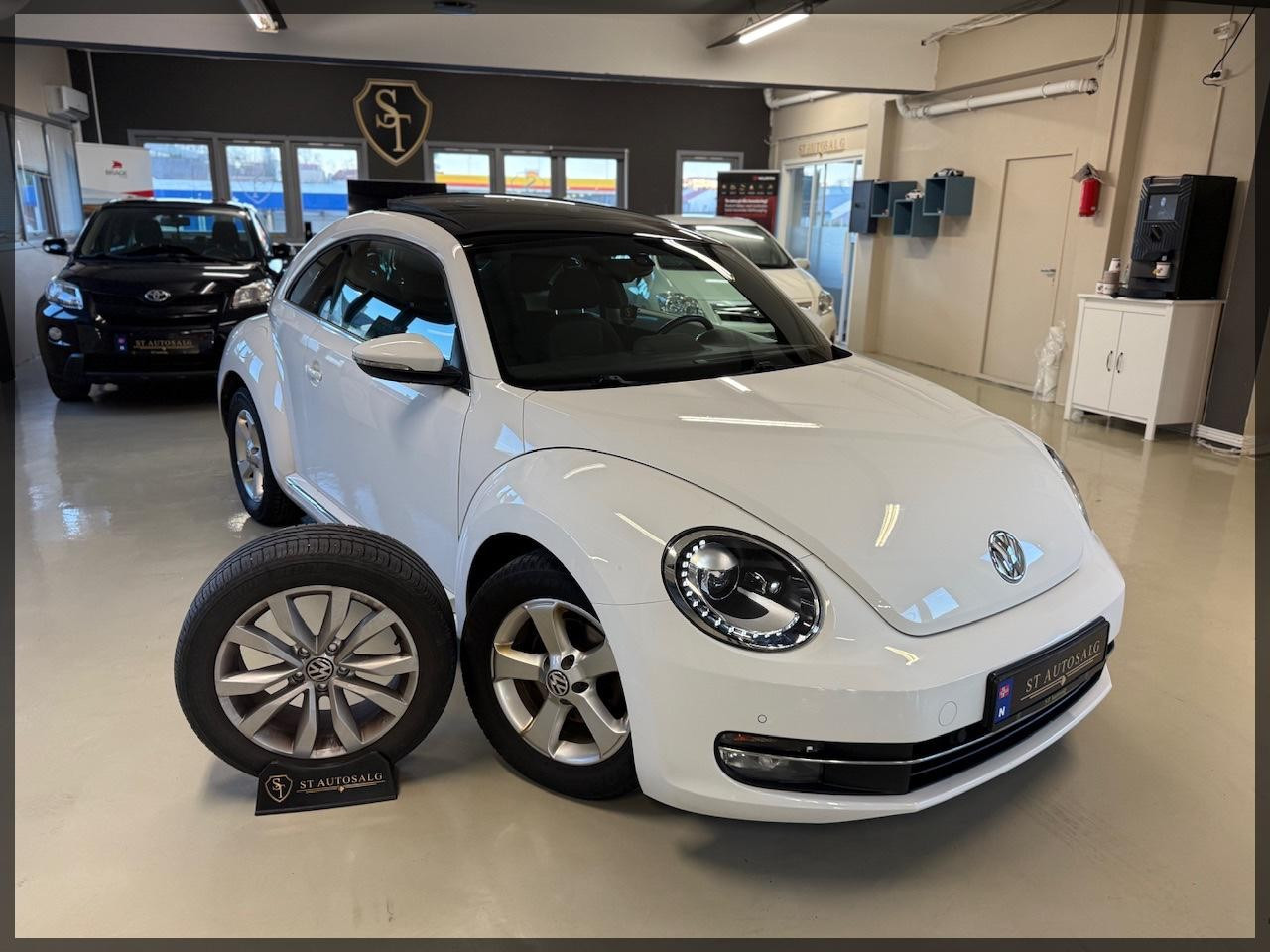 Volkswagen Beetle 1.2 Bensin 105hk/Ny-servie/02.27/Isofix/AUX
