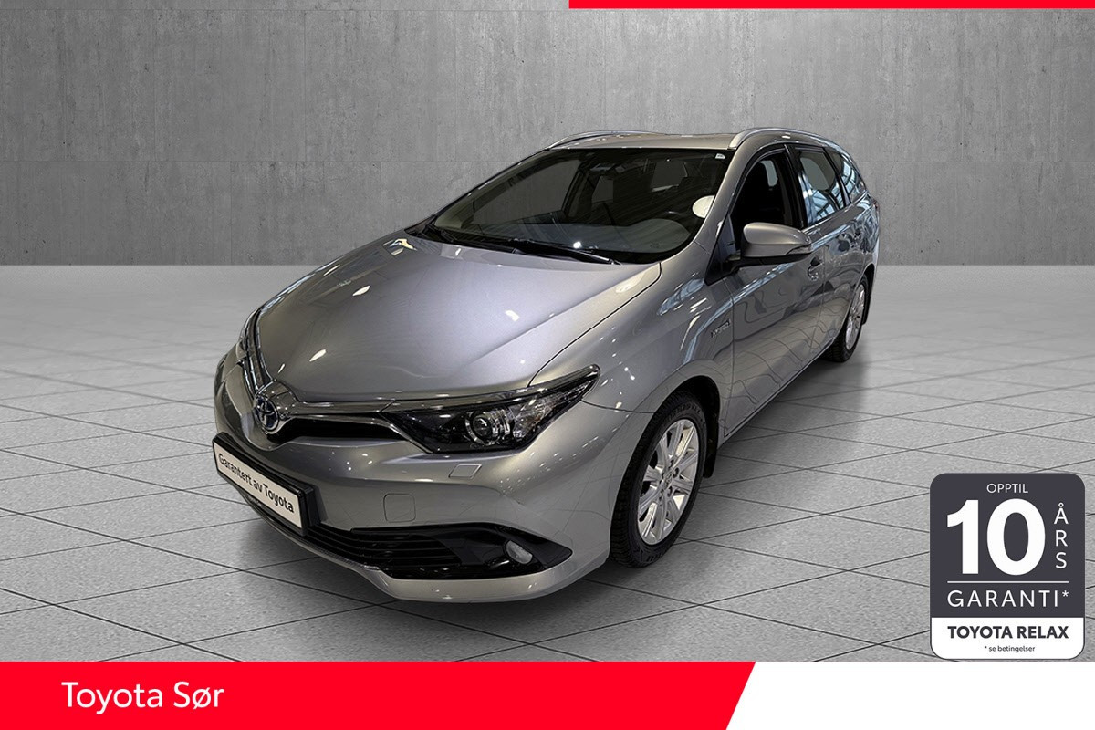 Toyota Auris Touring Sports 1,8 Hybrid Active m/hengerfeste