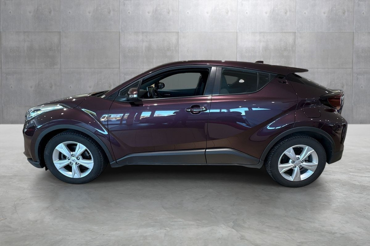 Toyota C-HR 1,8i Hybrid Active BRUKTBILKAMPANJE 3