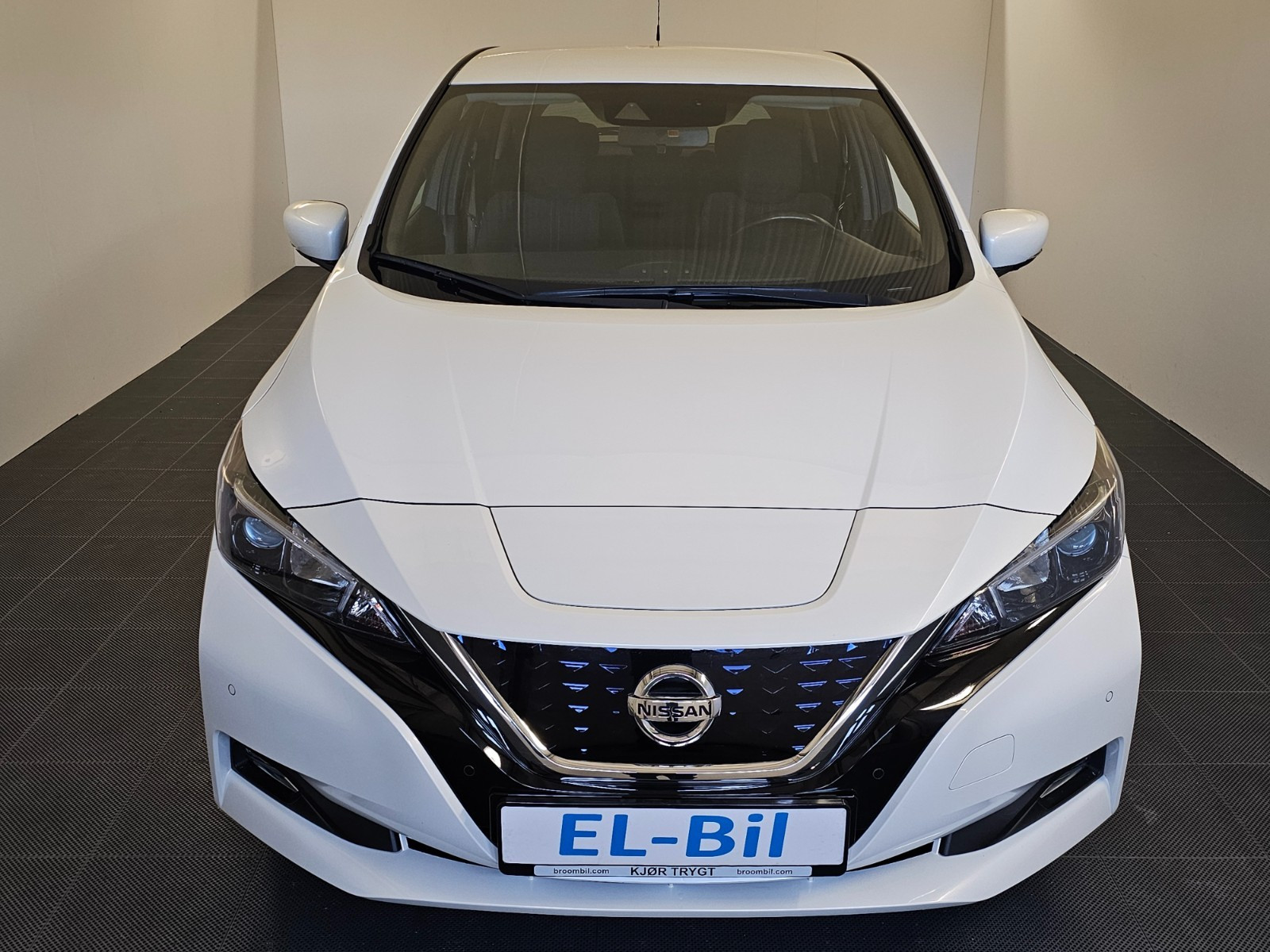 Nissan Leaf 40kWh 270KM/ACC/360KAM/NORSK/EU 12-2026/NYBILGARANTI/++ 2