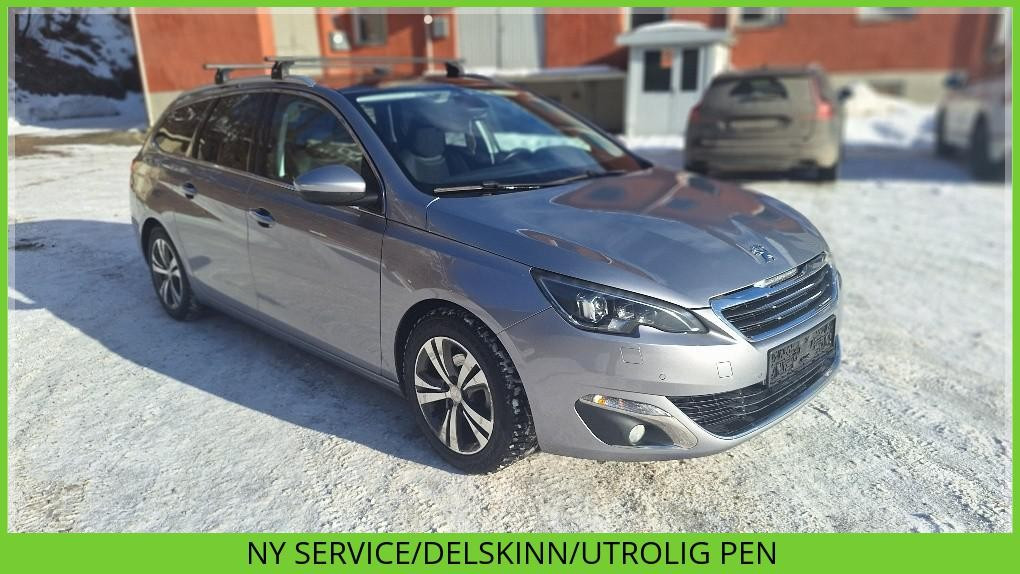 Peugeot 308 1,2 e-THP (130HK)/EU OK 08-26/PANO/STRØKEN