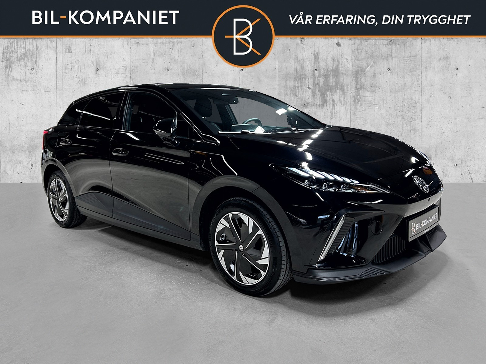 MG MG4 Luxury | 435 WLTP | ACC | EL. delskinn | 360kam+ 2