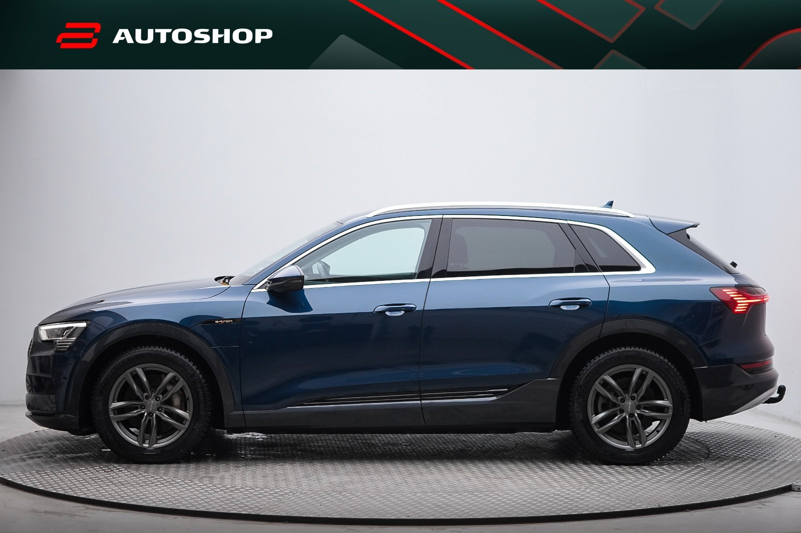 Audi e-tron 55 ADVANCED BUSINESS SKINN ACC HENGERFESTE KAMERA NORSK 3