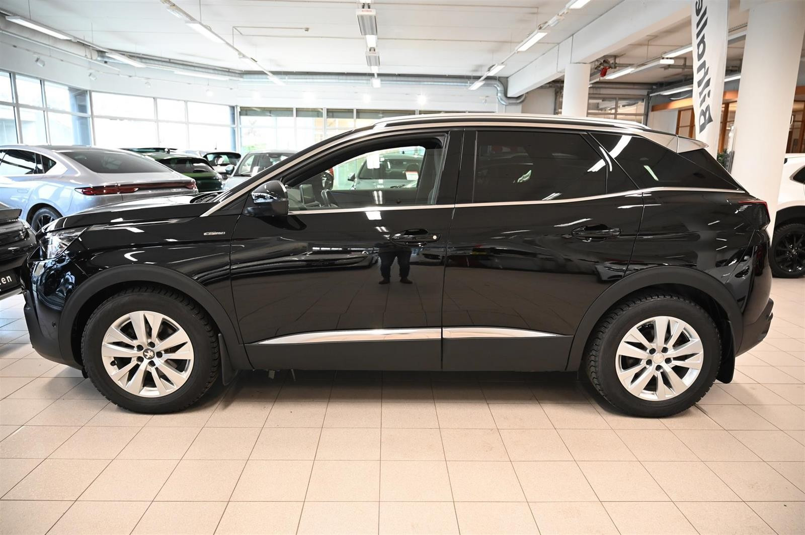 Peugeot 3008 131hk Aut GT-Line m/Kamera/Panorama/ACC++ 2