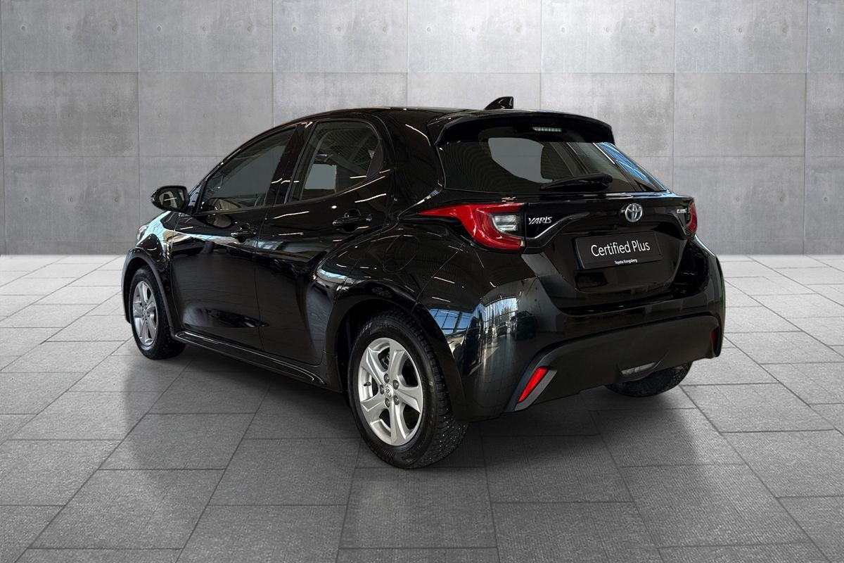 Toyota Yaris 1,5 Hybrid Active Tech KAMPANJE/NAVI/R.KAM/ADT.CRUISE 3