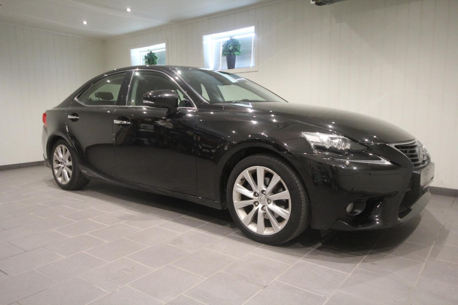 Lexus IS 300H 223HK EXECUTIVE+ SKINN KROK LED KAMERA DAB+ NORSK+