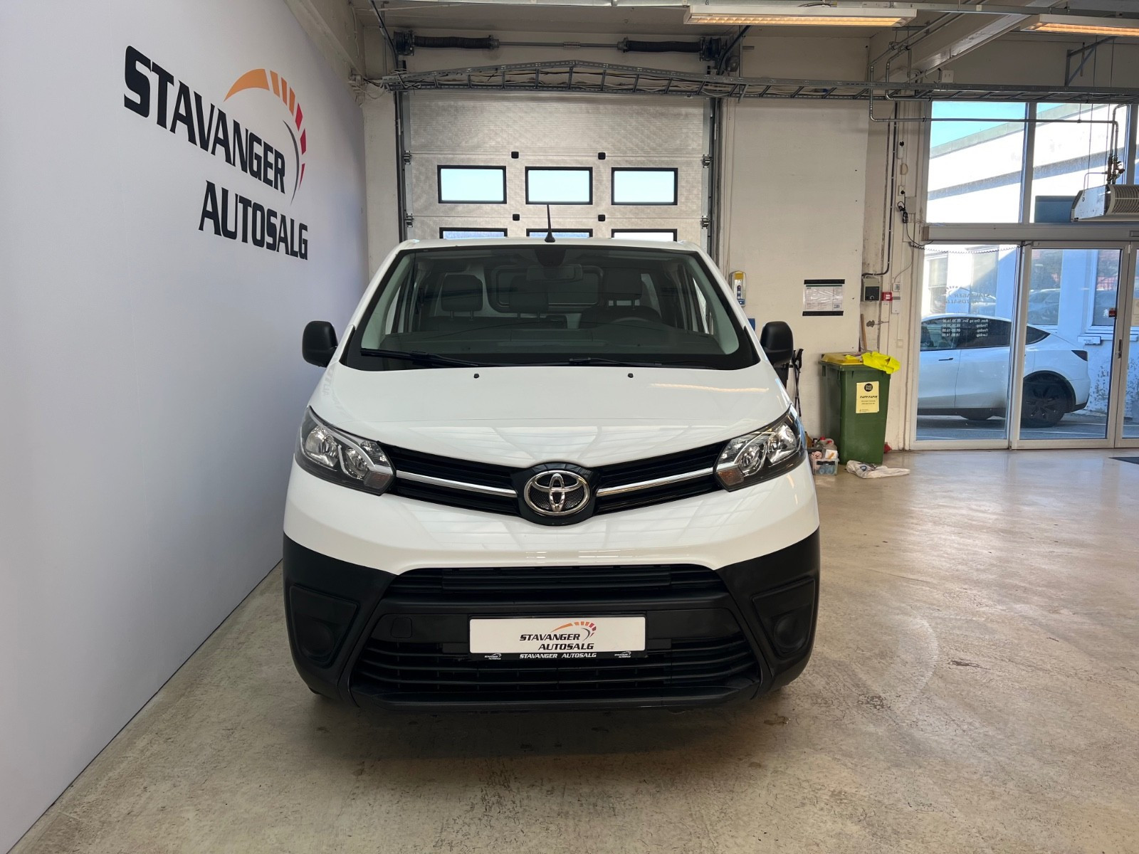 Toyota Proace L1/HENGERFESTE/DELSKINN/KAMERA/NAVI/LAV KM/MEGET PEN++ 3