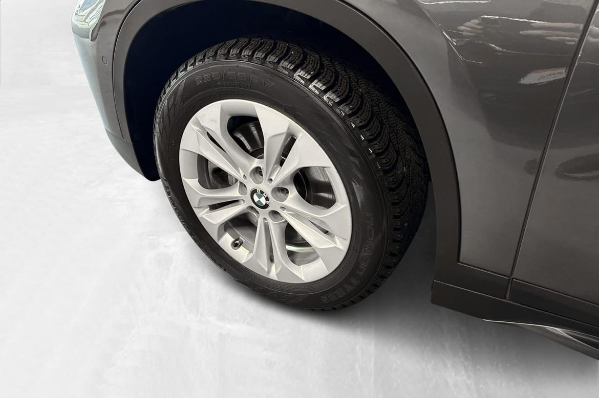 BMW X1 xDrive25e Panormana, Hengerfeste, HeadUp 2