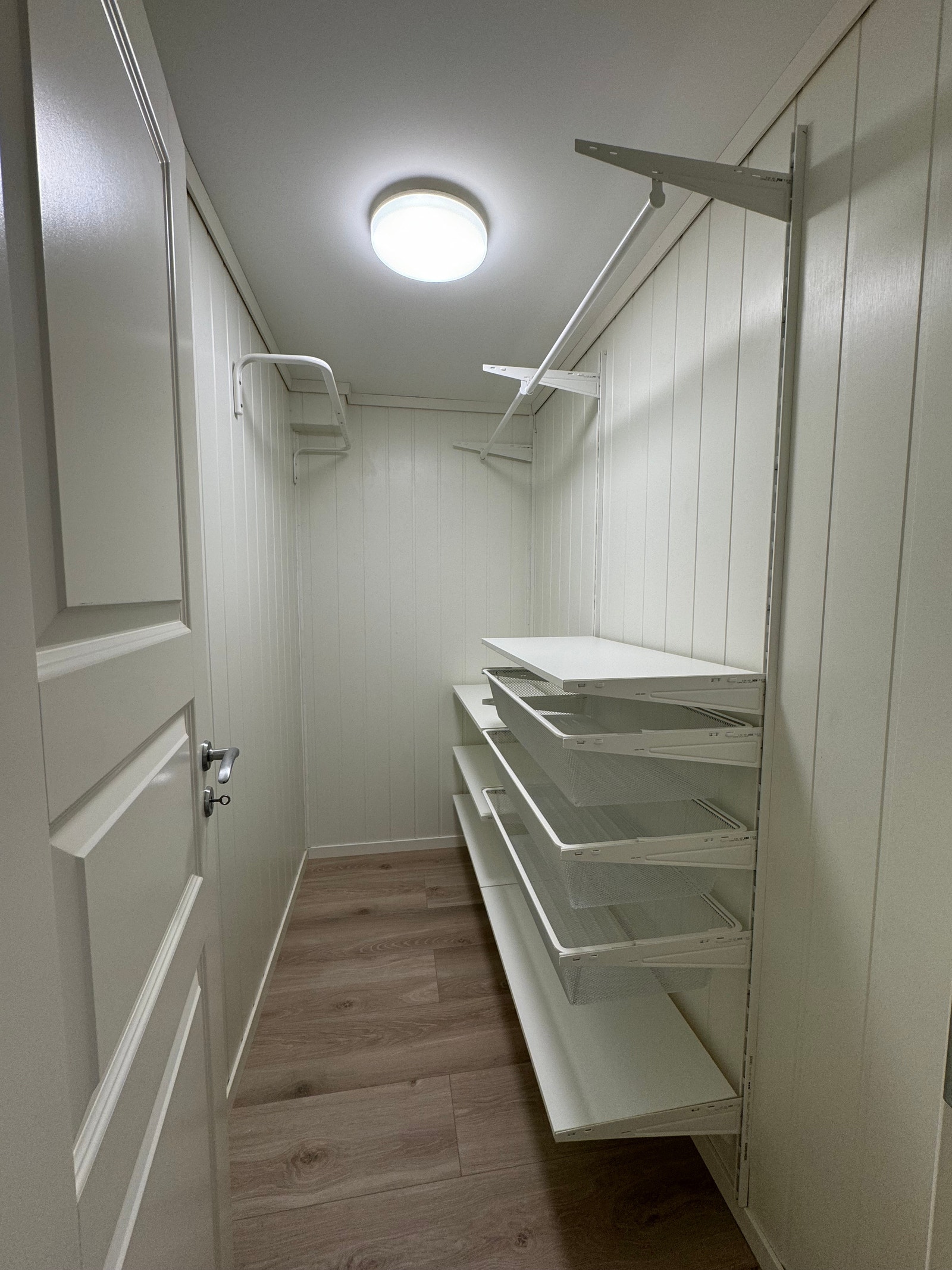 Walk in closet Galleribilde