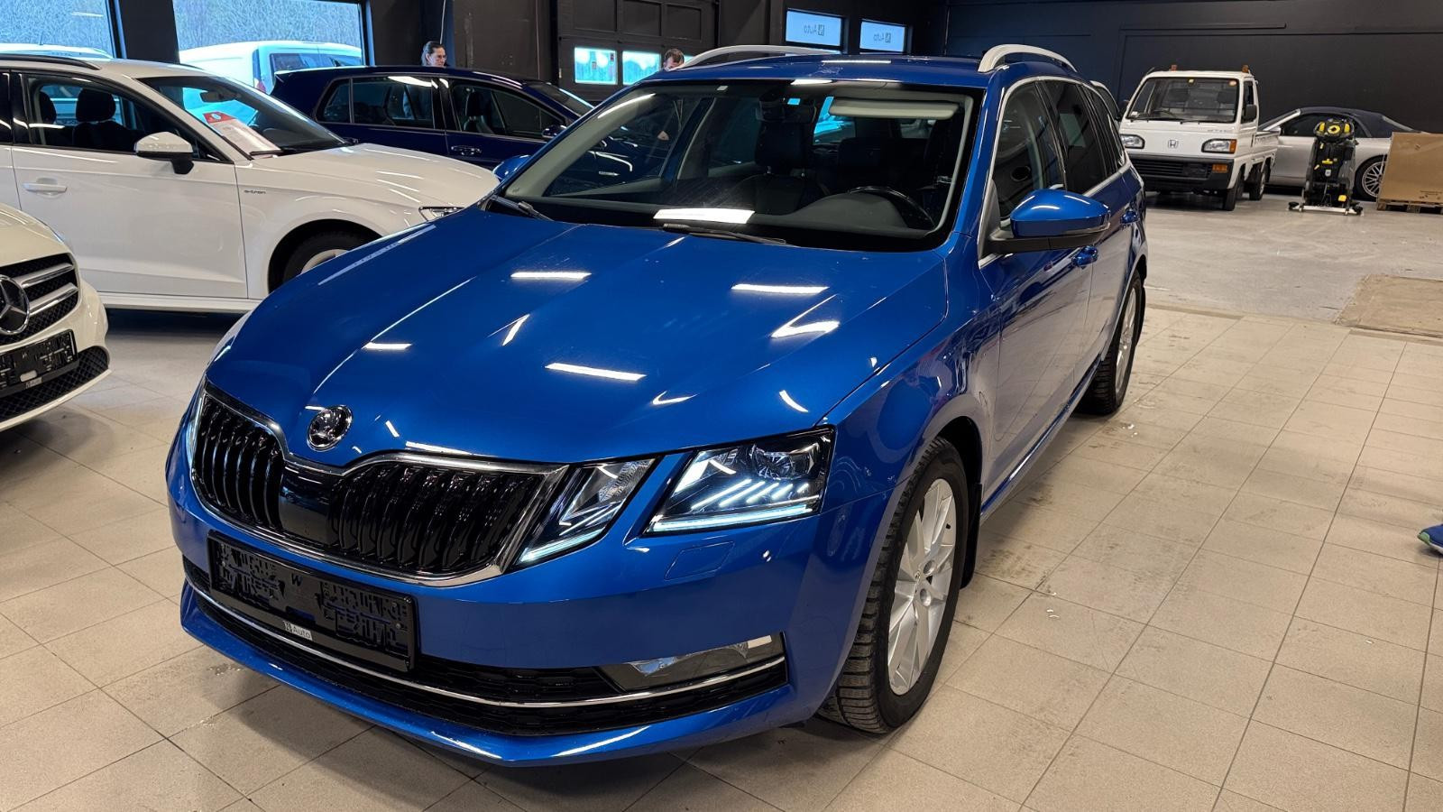 Skoda Octavia 180HKautomat/Style/Delskinn/Navi/ACC/Krok//R.Kamera/Dab