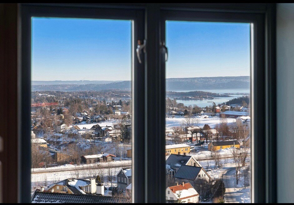 Utsikt fra soverom. Nydelig å våkne til. Galleribilde