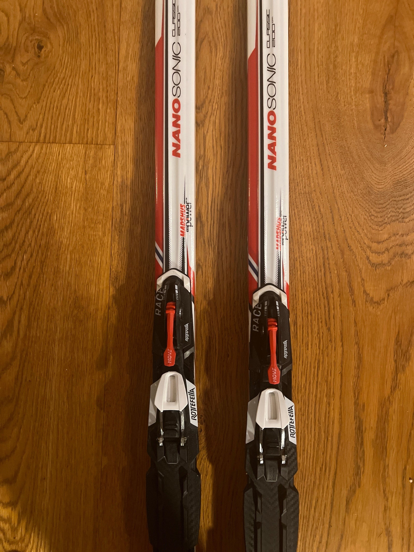 MADSHUS　NANO　CARBON　PURSUIT　新品未使用　EU36 MADSHUS NANO CARBON PURSUIT EU36 Madshus Nanosonic Carbon