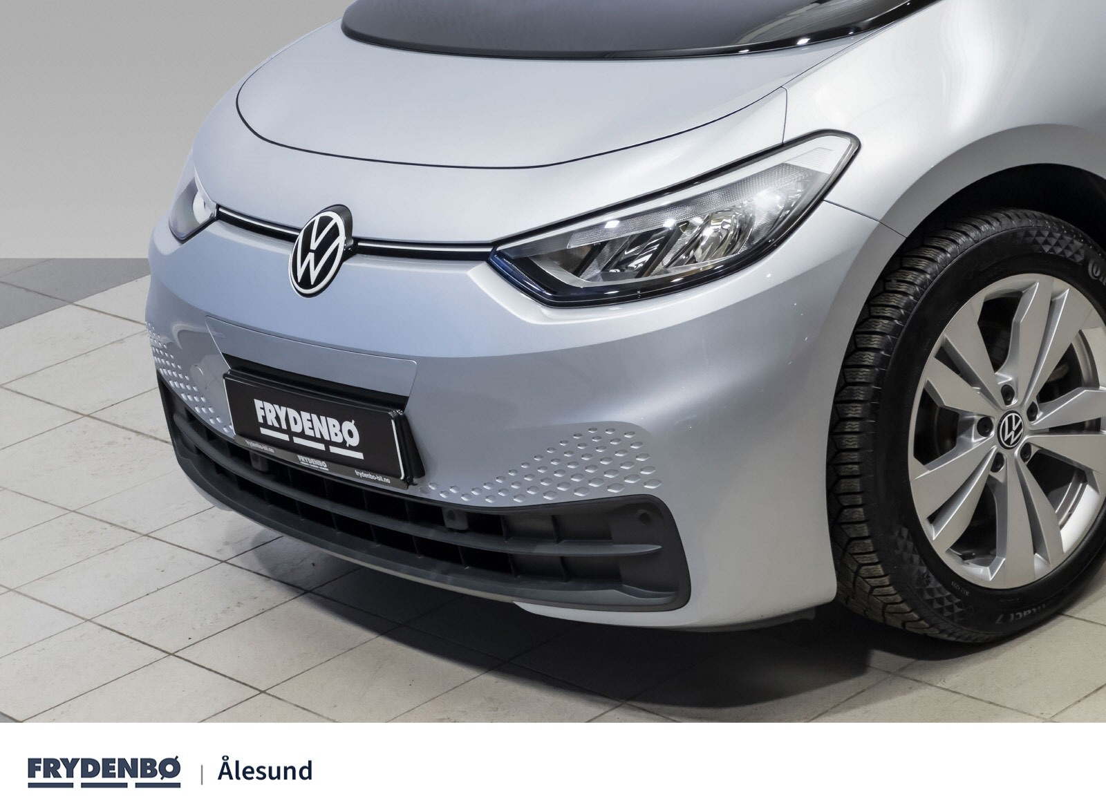 Volkswagen ID.3 Pure 45kWh 150hk ACC|RKAM|18"|KEYLESS|NAVI++ 2