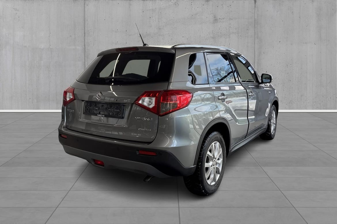 Suzuki Vitara 140 hk, automat, lav km stand 3