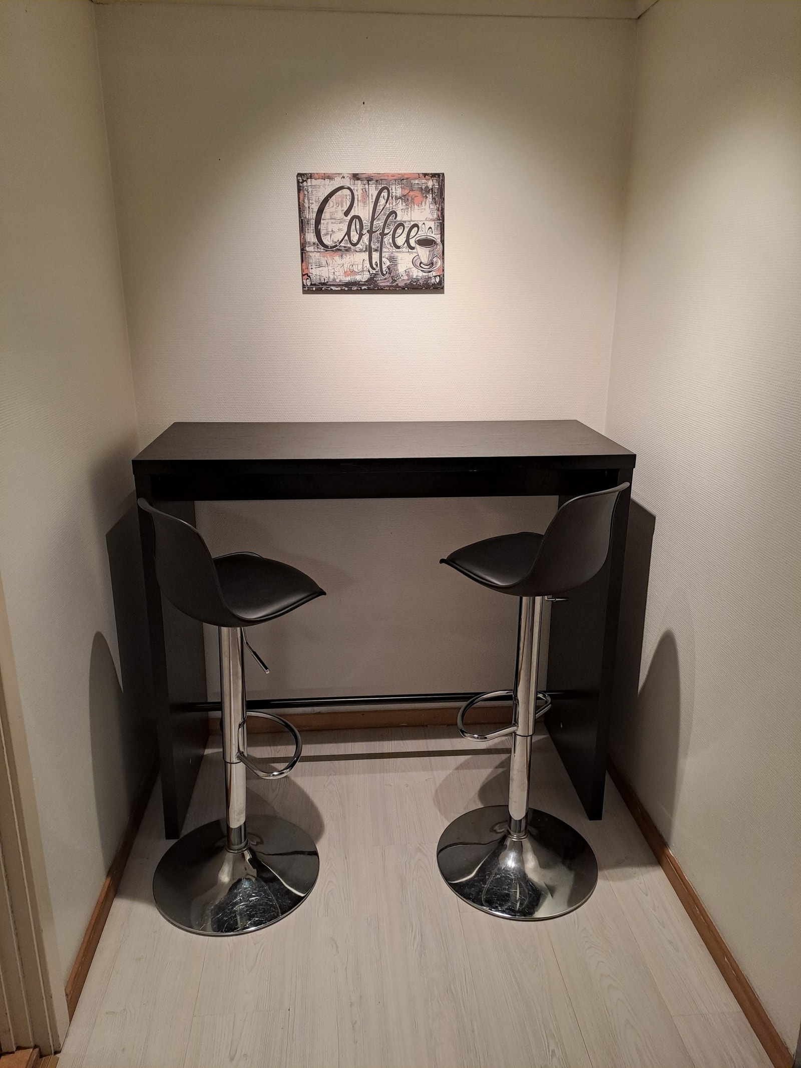 Barløsning, spiseplass Galleribilde