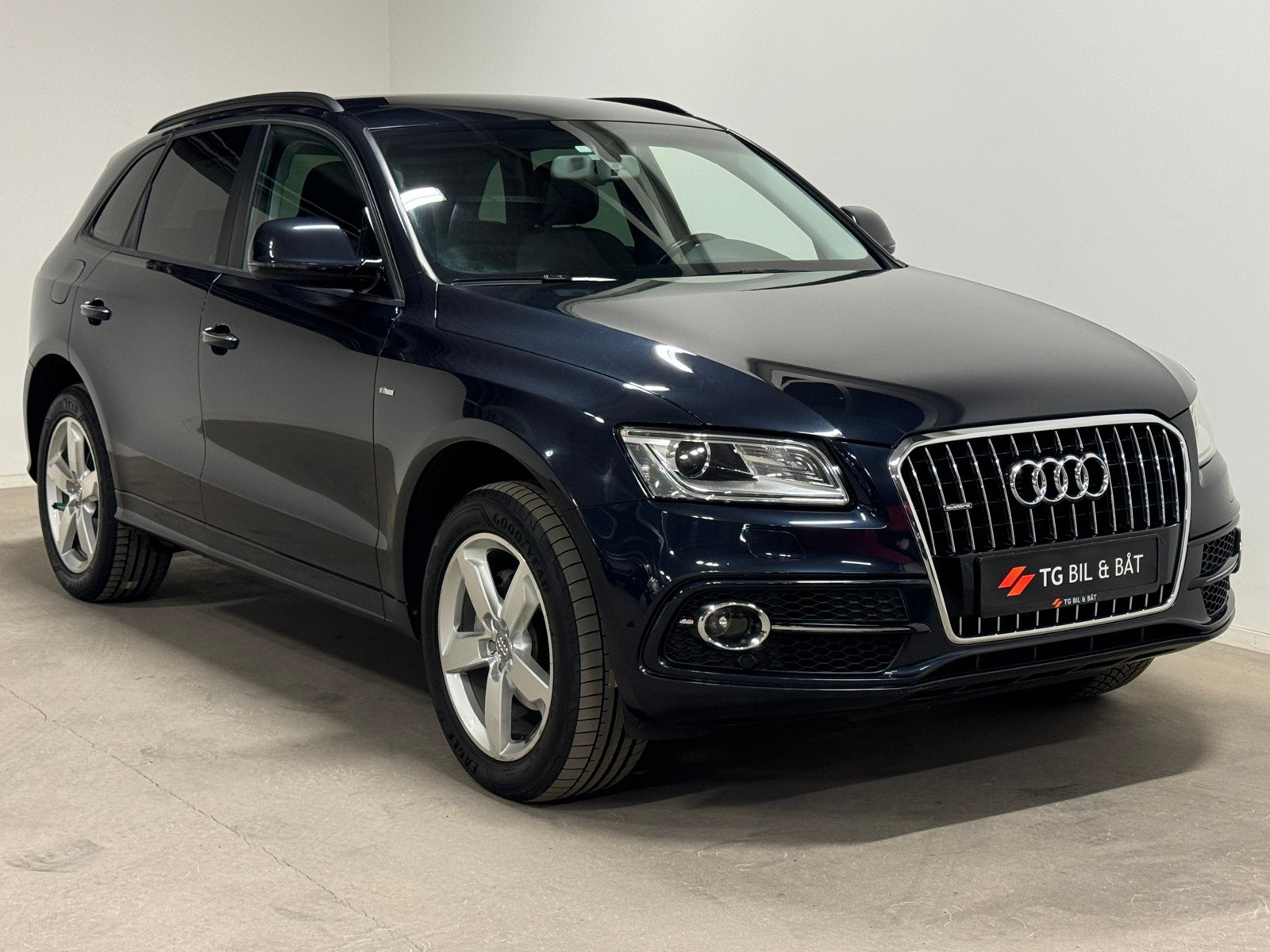 Audi Q5 Sport Edition 2.0TDi Q S-Tronic - S-LINE/WEBASTO/KROK++ 3