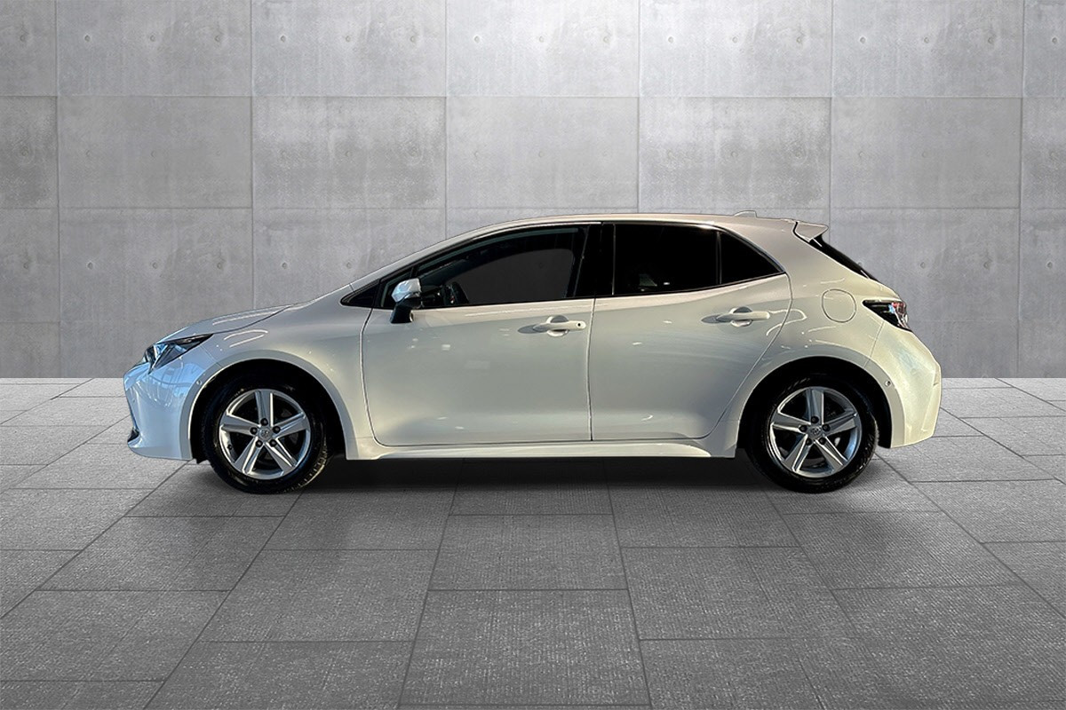 Toyota Corolla 1,8 Hybrid Active Tech KAMPANJE/NAVI/R.KAM/OPPV.RATT 2