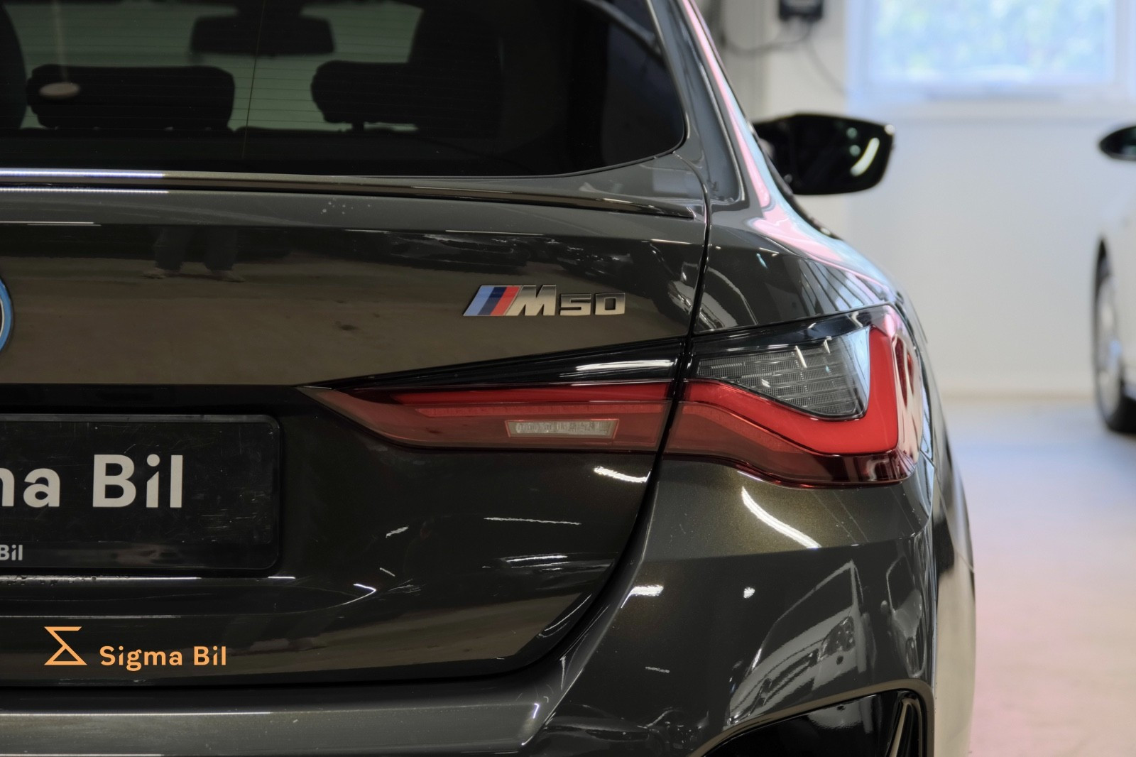 Bilde av BMW i4 M50