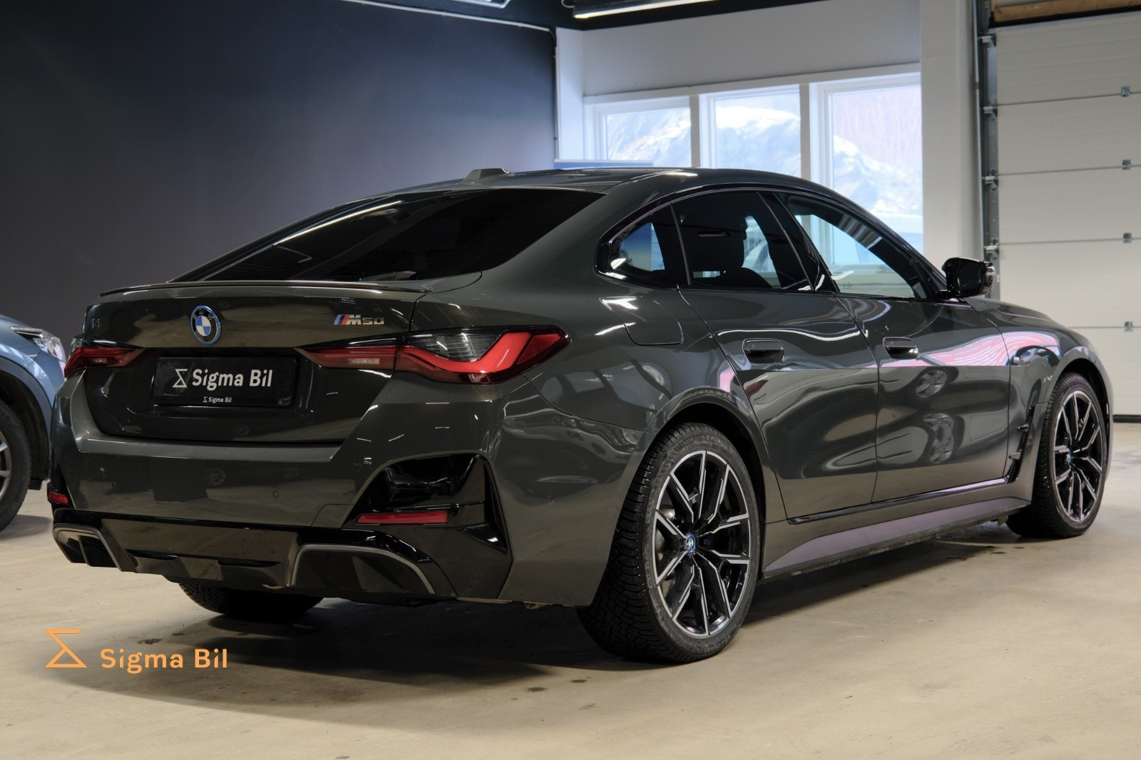 Bilde av BMW i4 M50