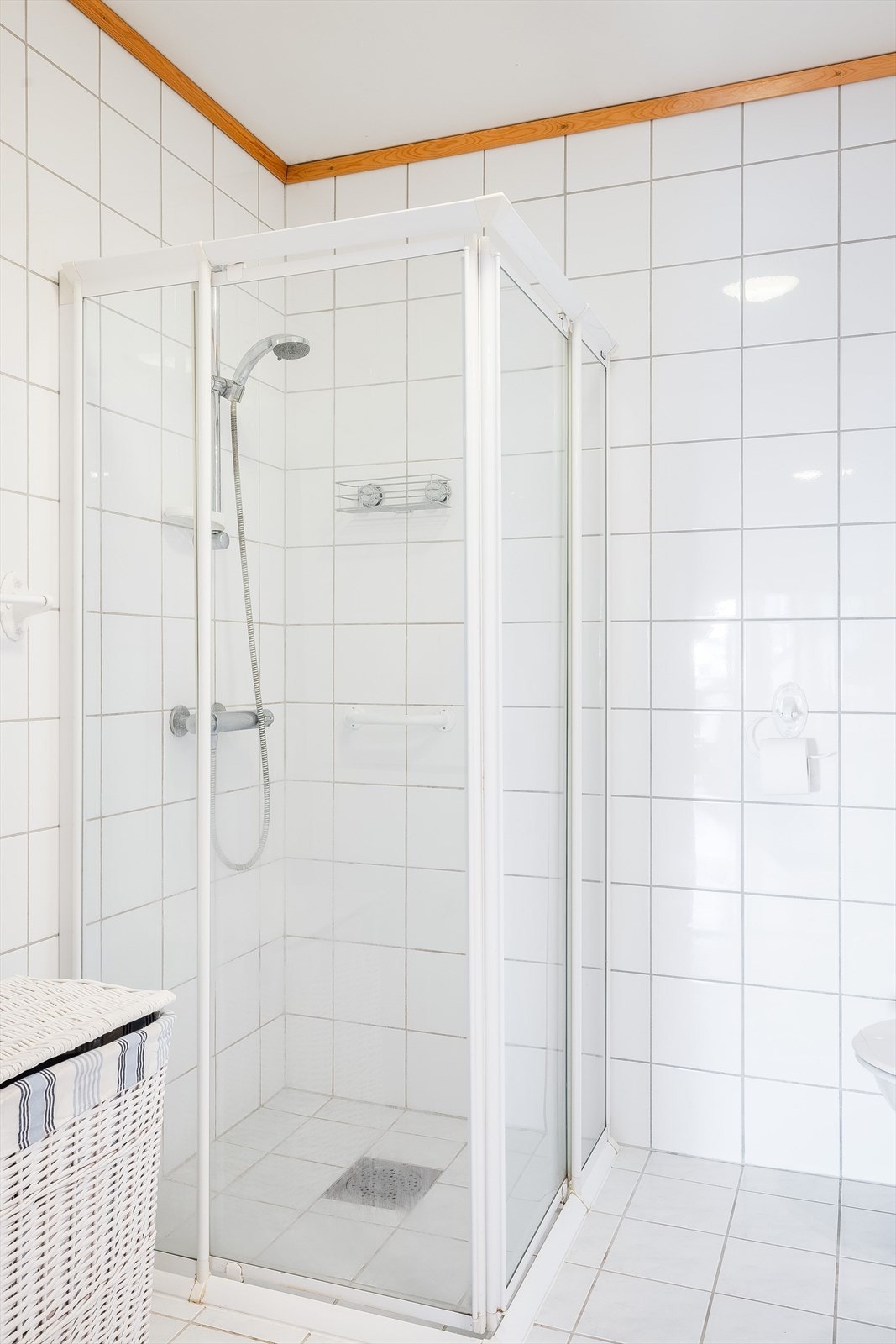 Romslig dusjhjørne. Galleribilde