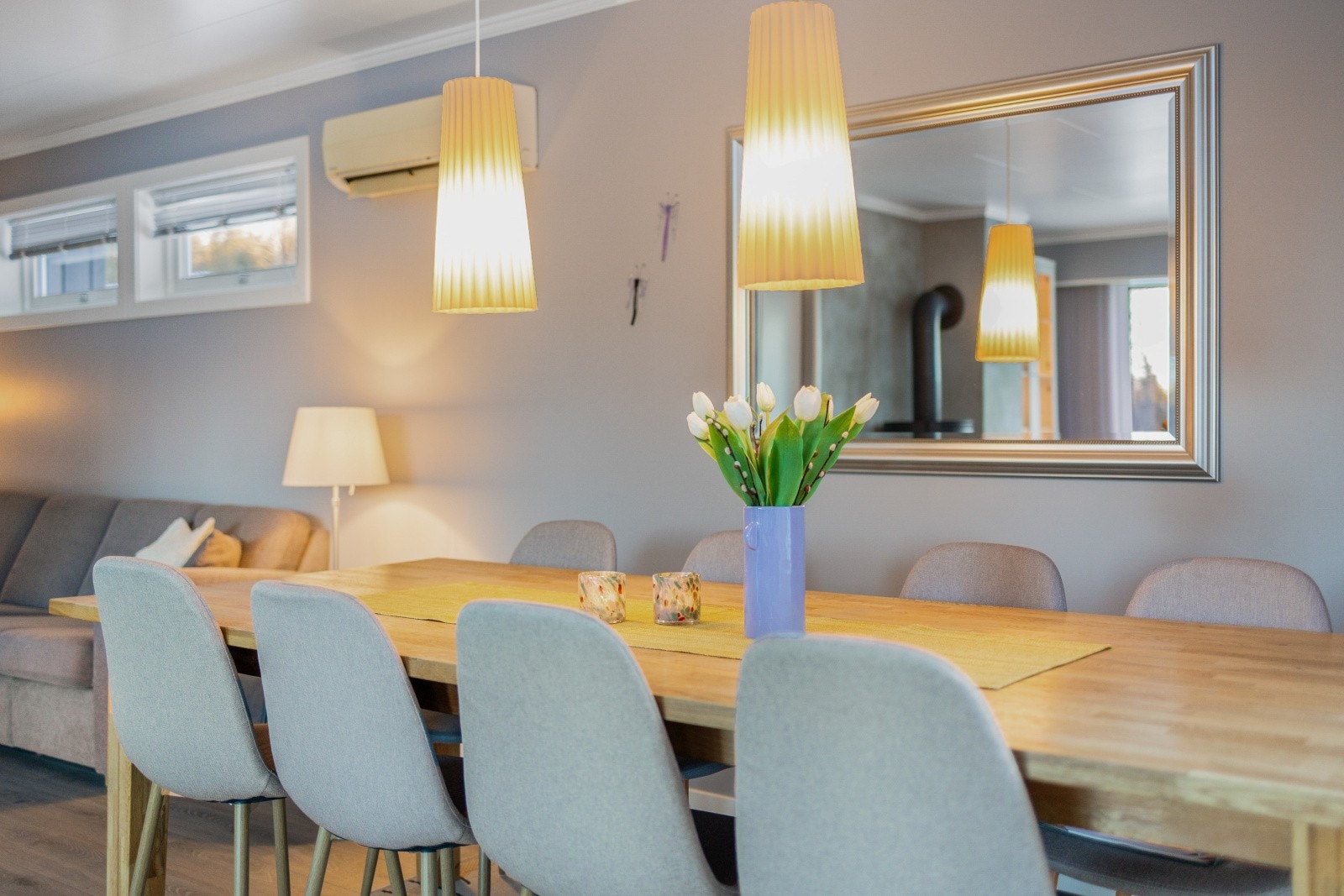 Stuens utforming gir plass for flere sosiale soner Galleribilde